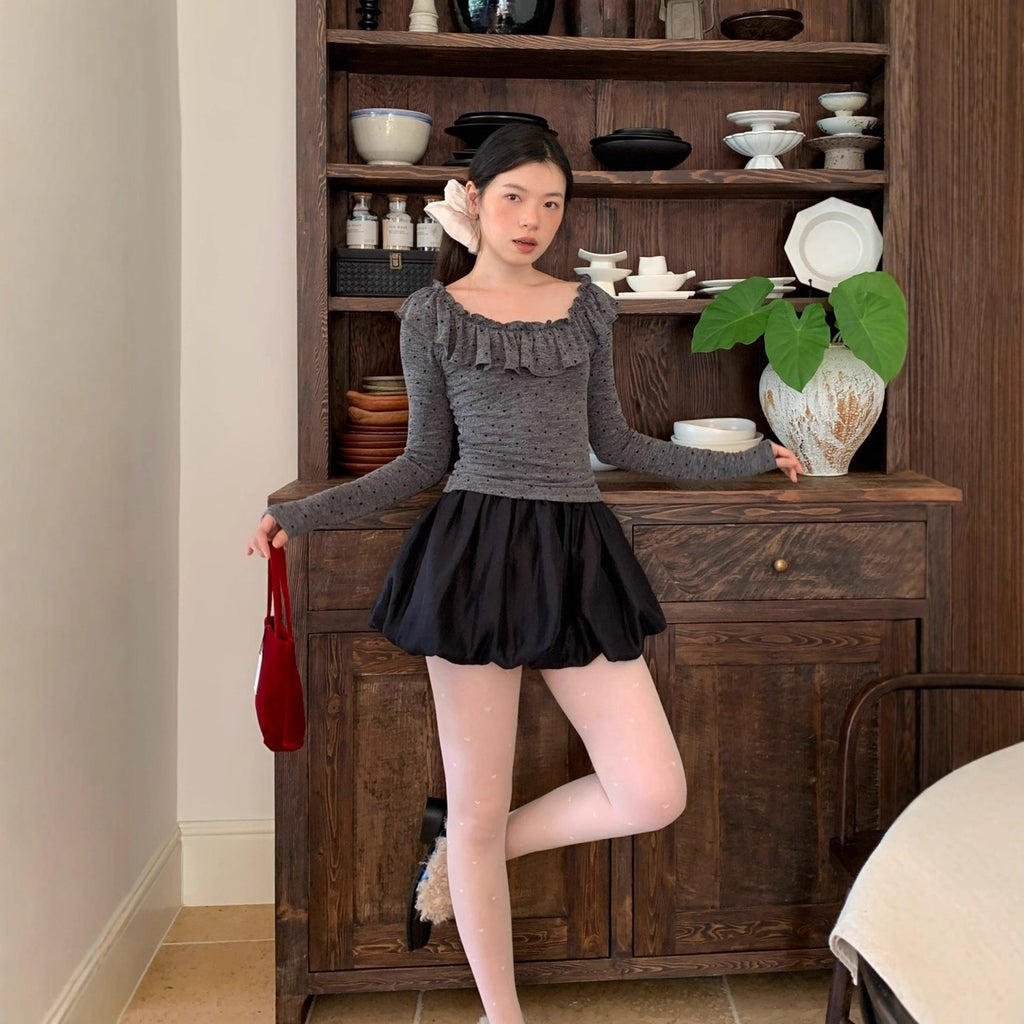 Sweet age-reducing slim-fit polka-dot long-sleeved ruffle top