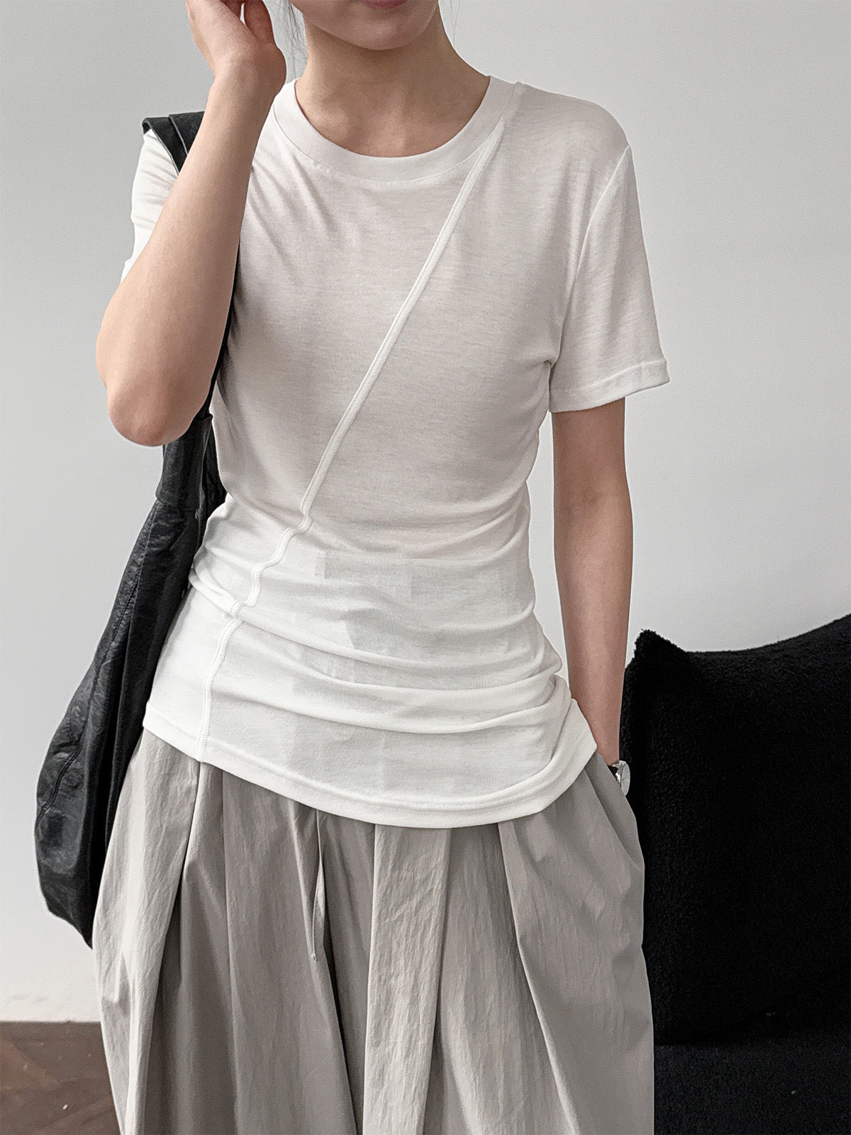 High Elasticity and Thin~ Design Sense Irregular Slim Sleeve Women's Summer Light and Thin Lyocell Tencel T-Shirt