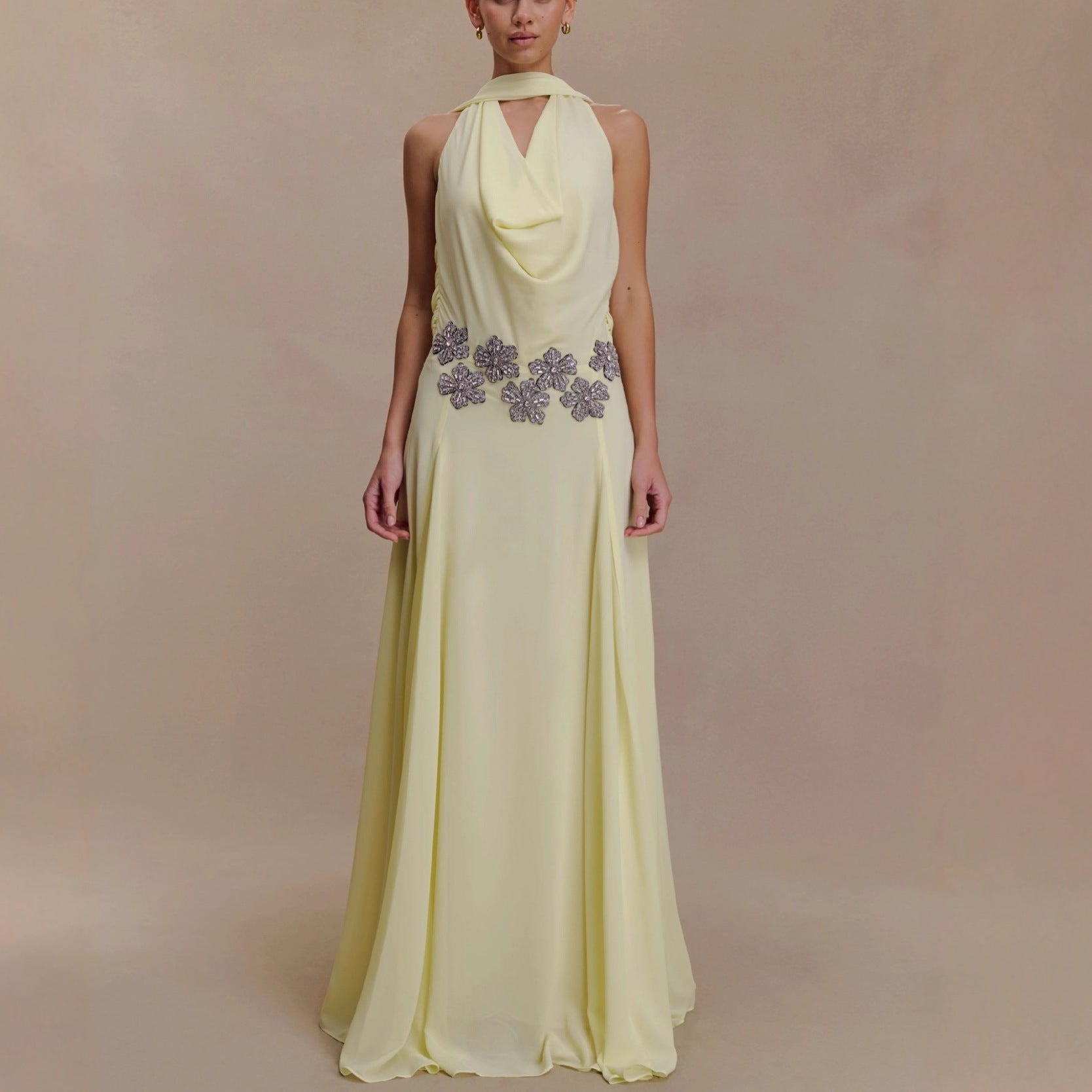 Fashion backless streamer neck dress