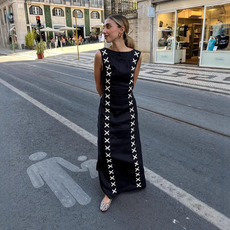 Women's summer new strap skirt fashion temperament sleeveless design sense slim dress women