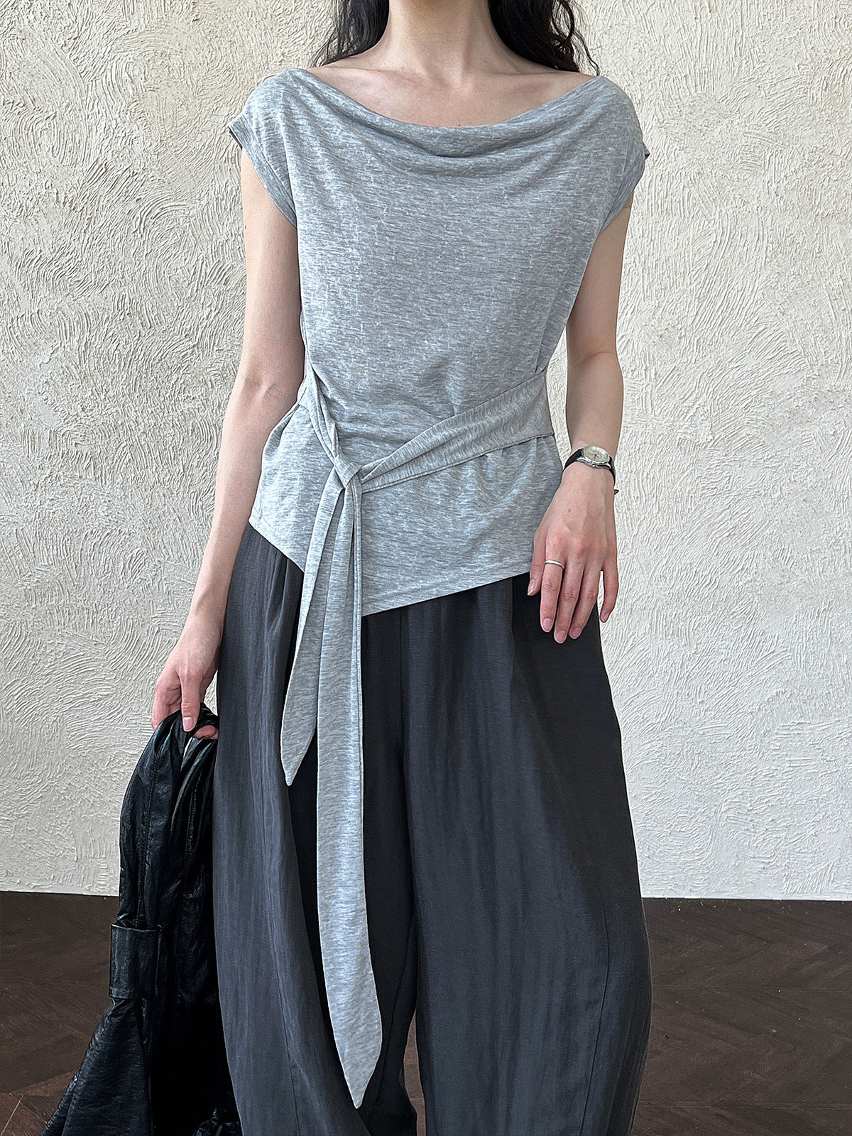 Korean temperament simple swing neck knitted short-sleeved top women's summer asymmetrical lace-up thin T-shirt