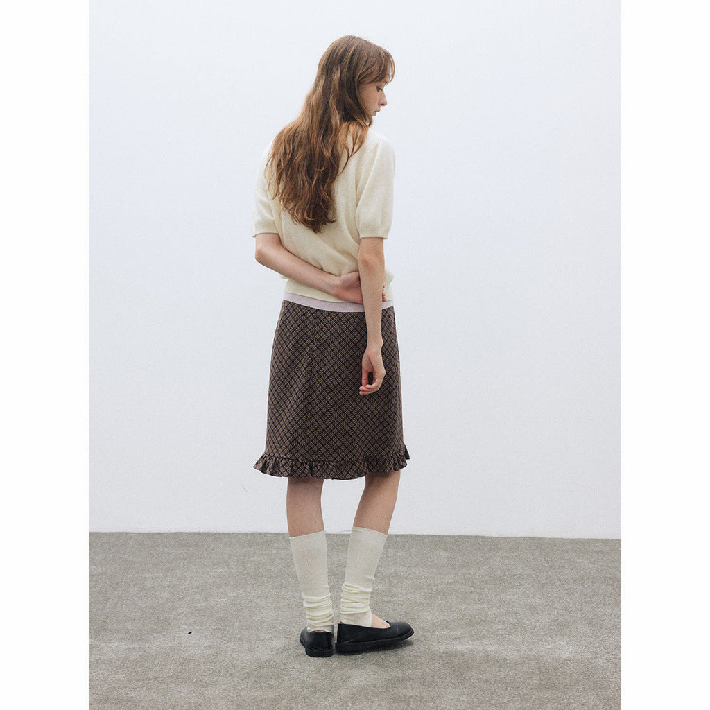 Autumn new casual high-waisted retro plaid ruffle edge relaxed five-point skirt