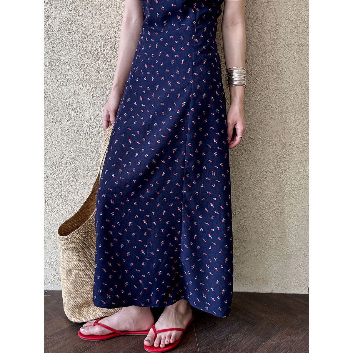 French temperament floral v-neck suspender skirt women's spring new slim-fitting and thin vest dress
