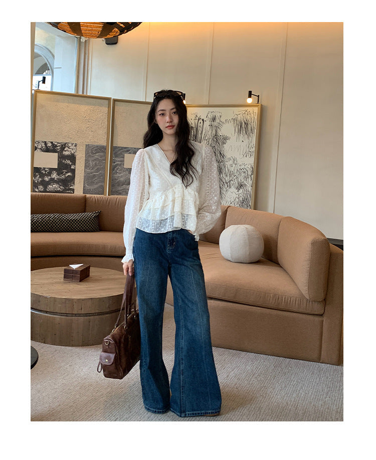 Chic design ruffled long-sleeved v-neck shirt