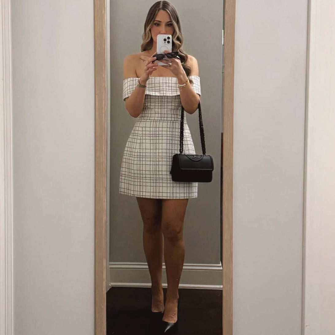 Fashion tight plaid A-word short skirt waist sexy one-word shoulder dress