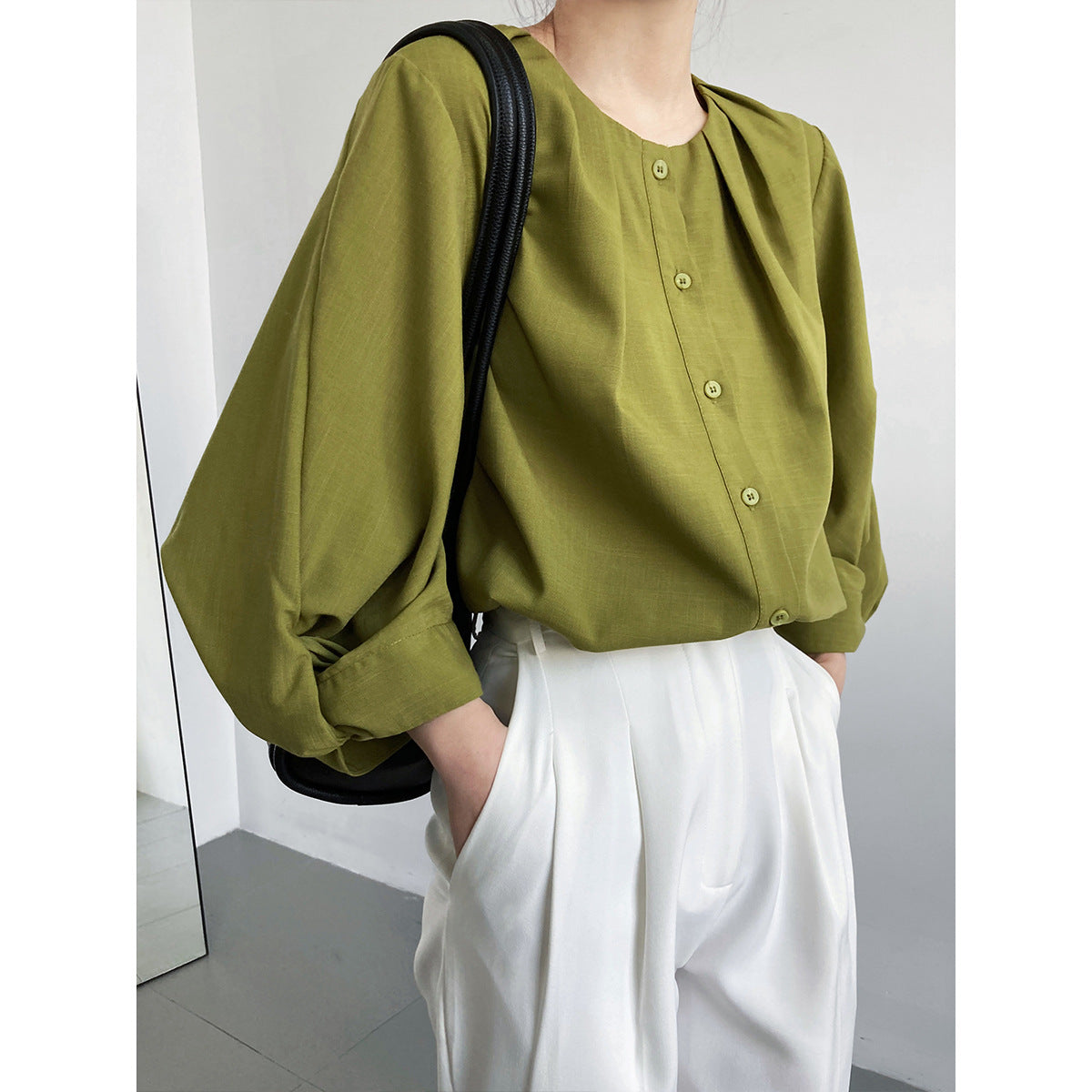 Cotton and linen texture lantern sleeve shirt