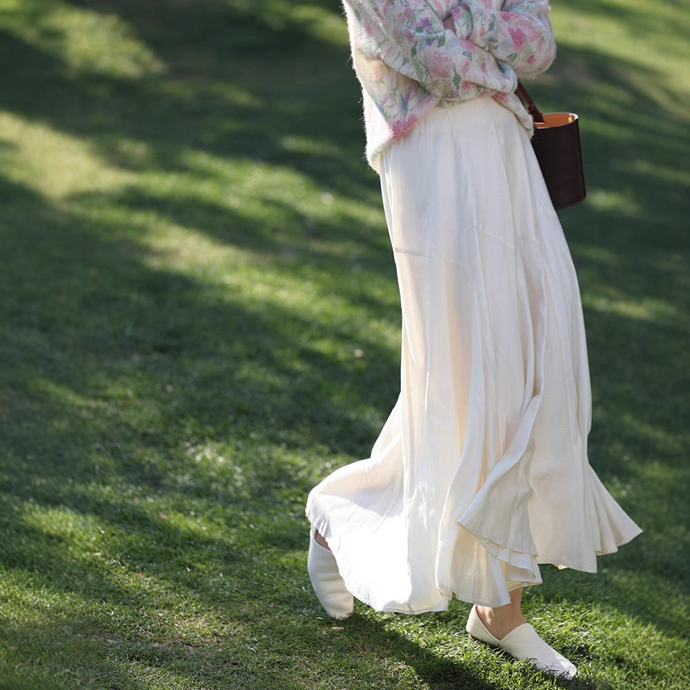 The skirt of the skirt fairy is soft and elegant, and the umbrella skirt is elastic waist in spring and summer.