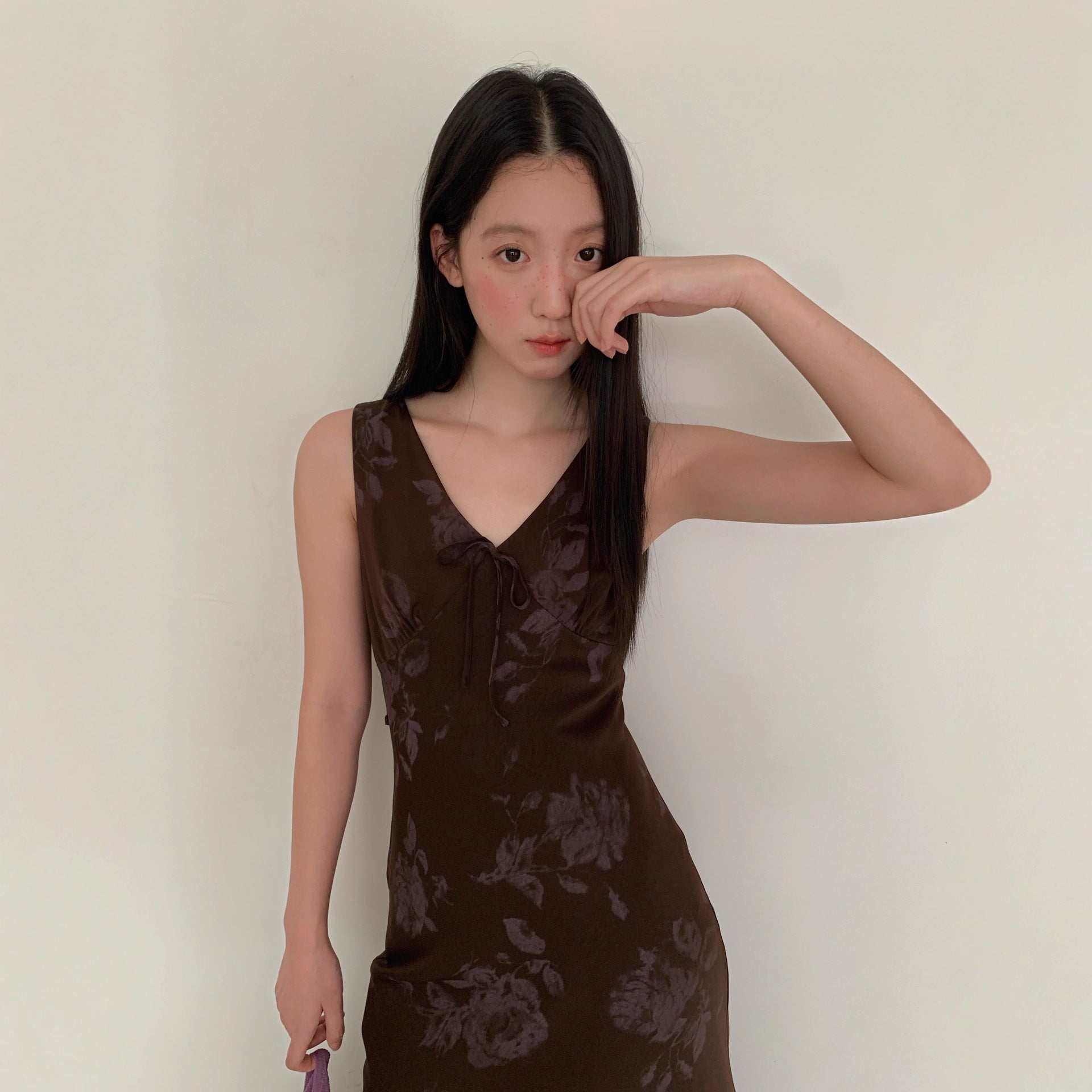 Autumn French retro rose print V-neck temperament sleeveless dress