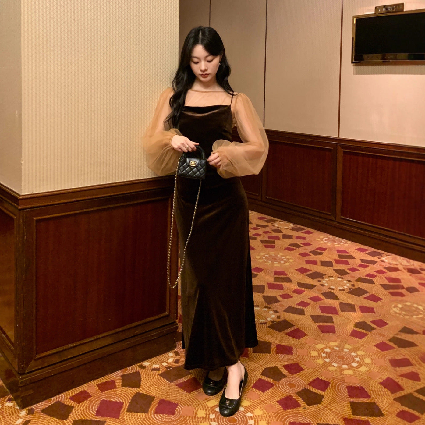 Women's Off-Shoulder High-Waist Slim Velvet Sleeveless Maxi Dress