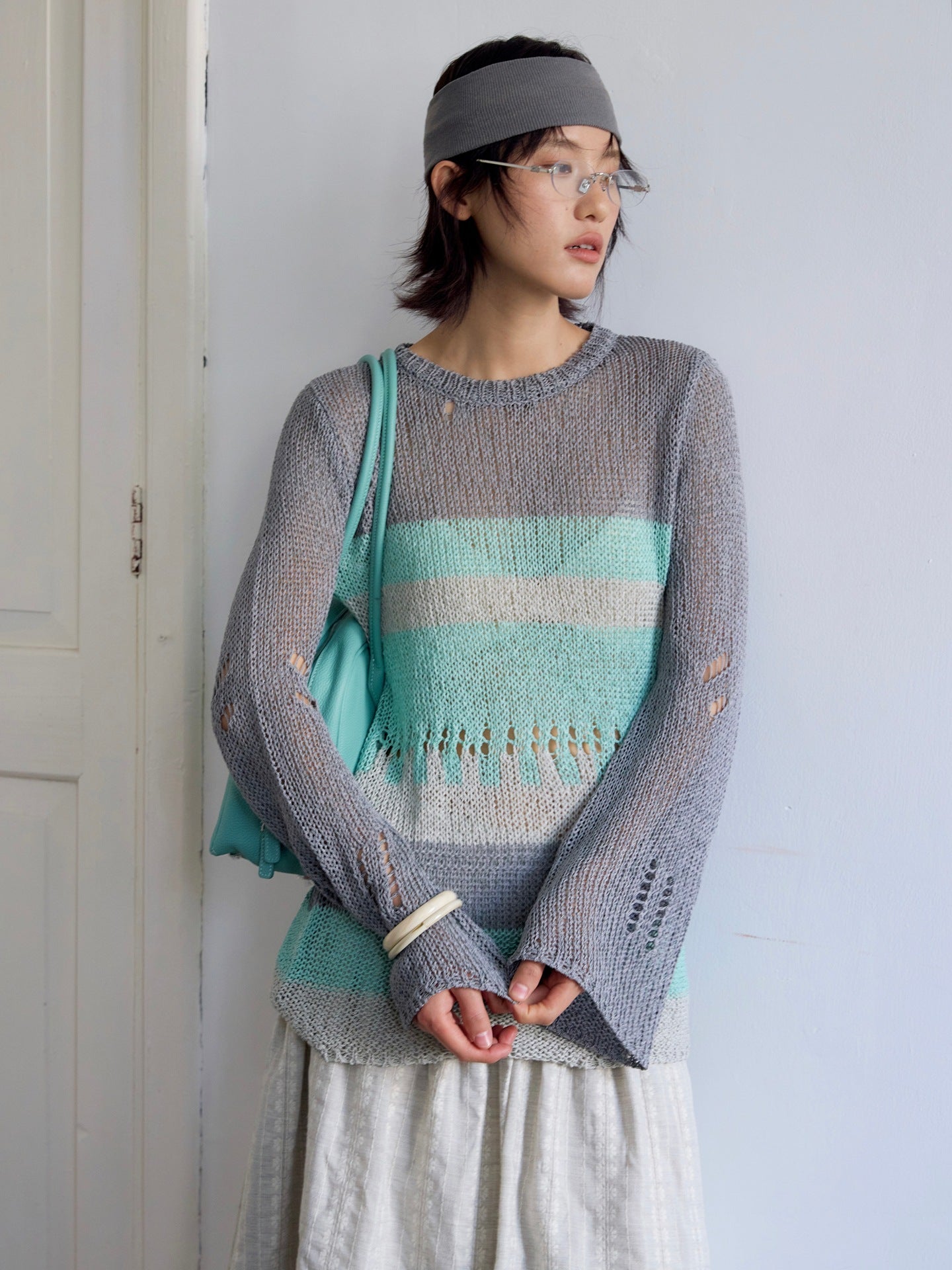 Contrasting color hollow sunscreen knitted sweater literary loose stacking top