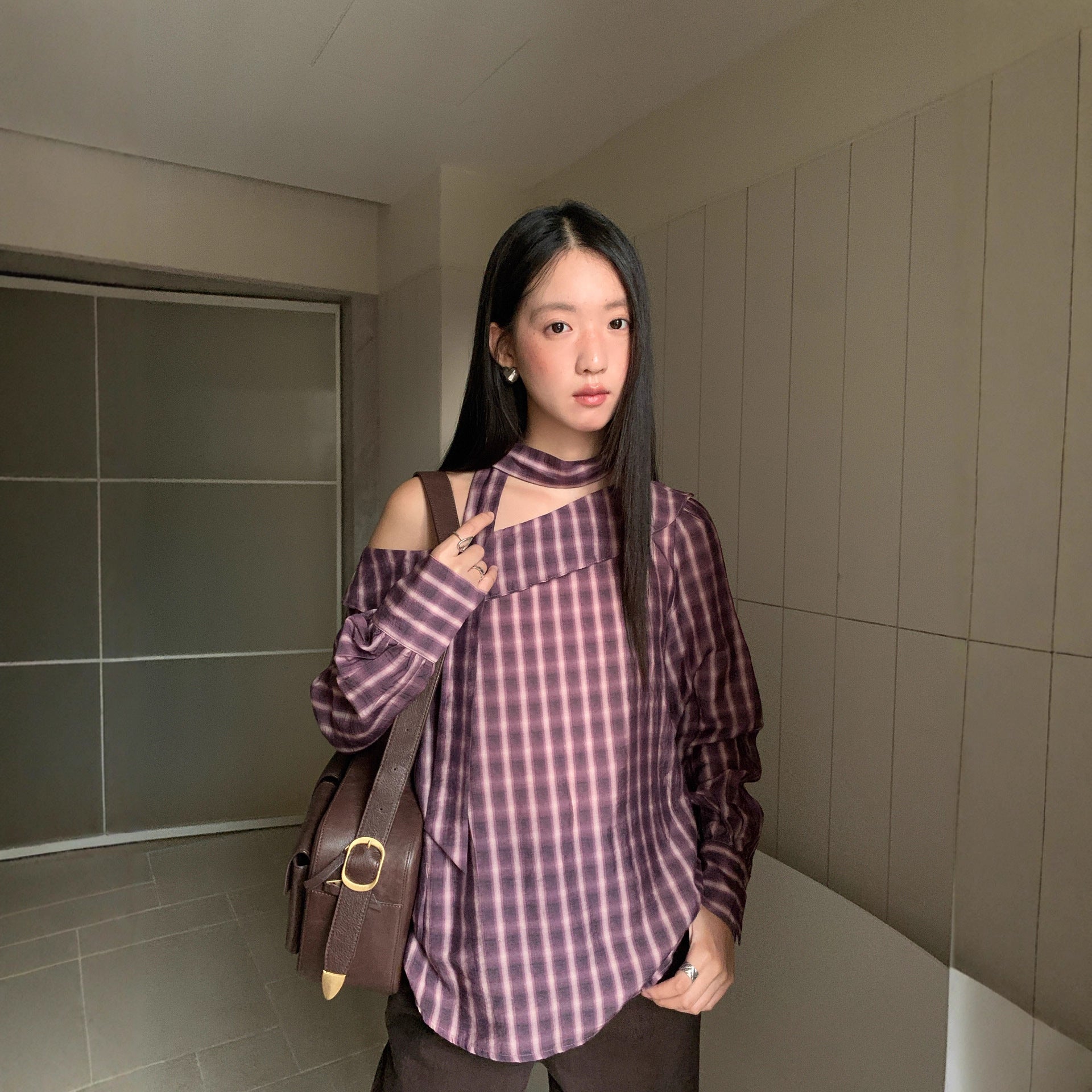 Ruffle-edged slanted shoulder long-sleeved pullover plaid shirt