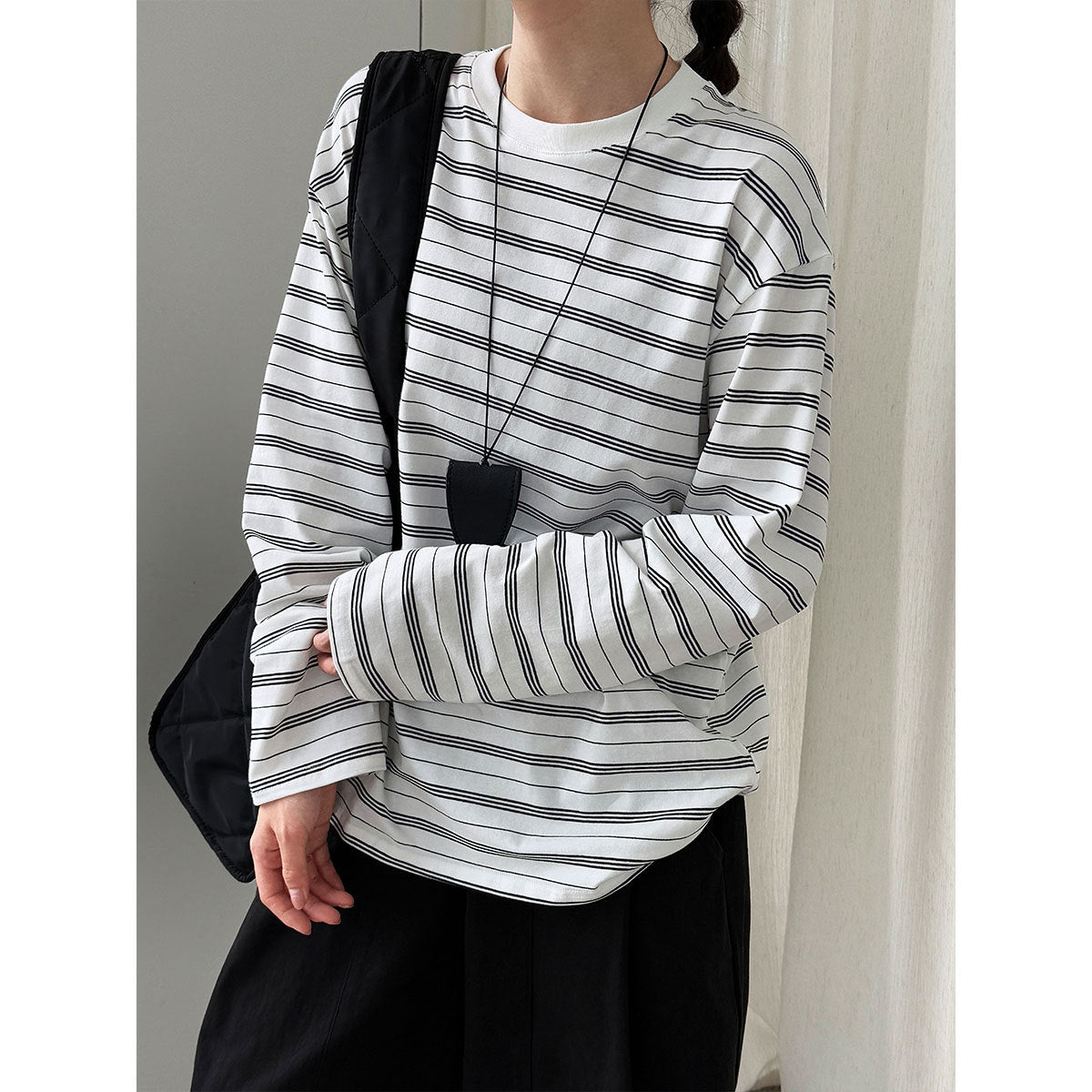 Retro contrasting stripes loose simple long-sleeved T-shirt women's autumn new crew neck bottoming shirt top