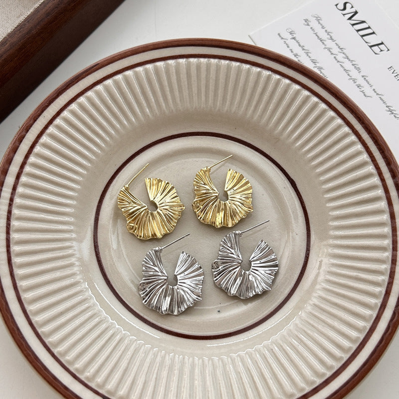 Wind pleated fan earrings niche design sense light luxury metal earrings 2026 premium sense earrings