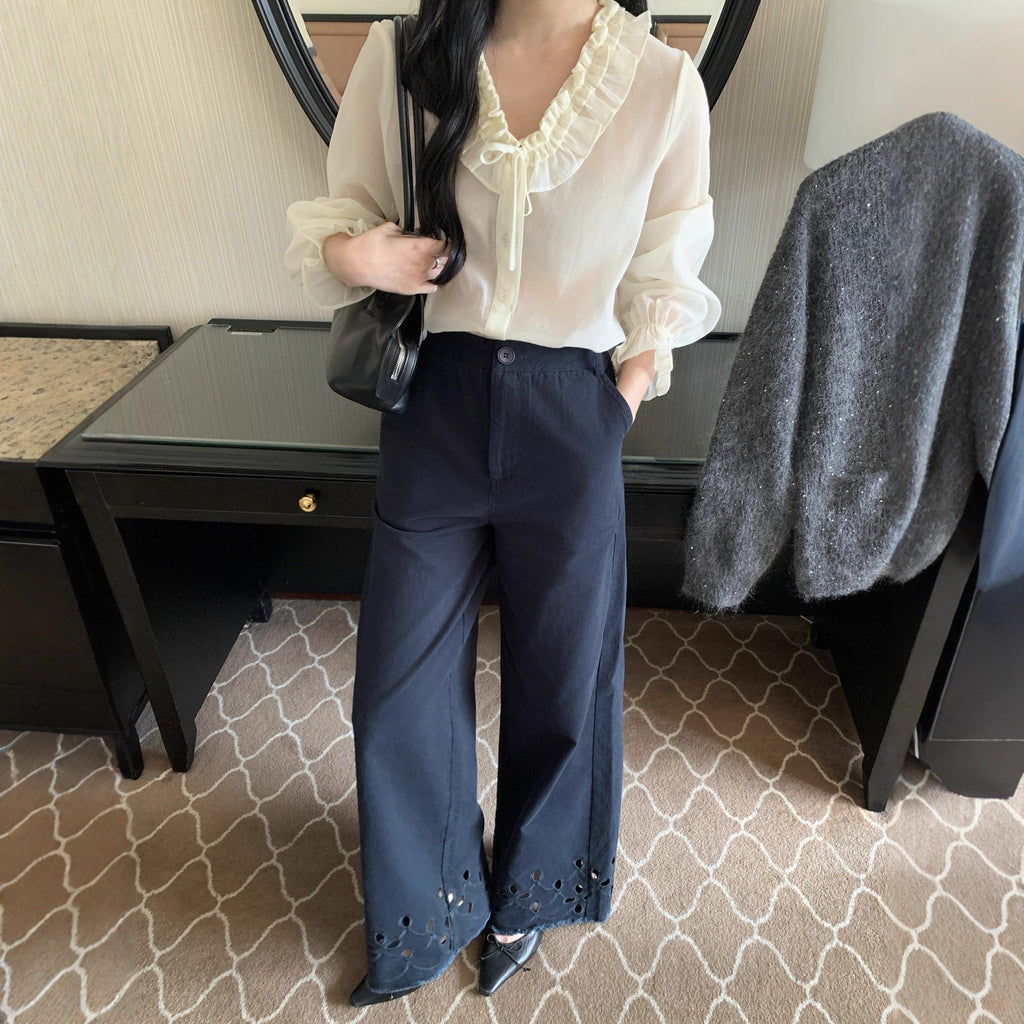 Age-reducing versatile hollow lace mid-rise straight casual pants