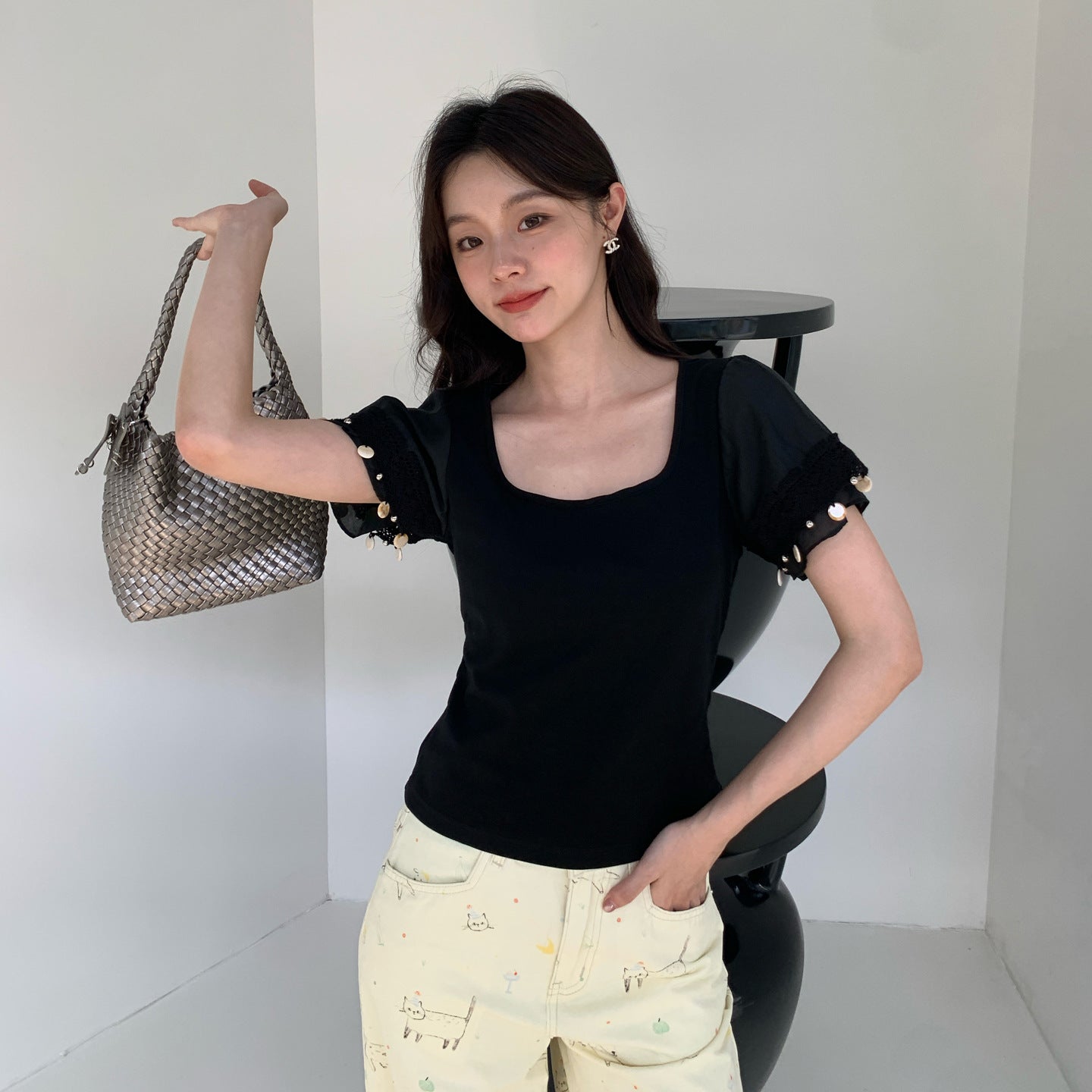 Versatile short-sleeved T-shirt slimming square neck lace trim top