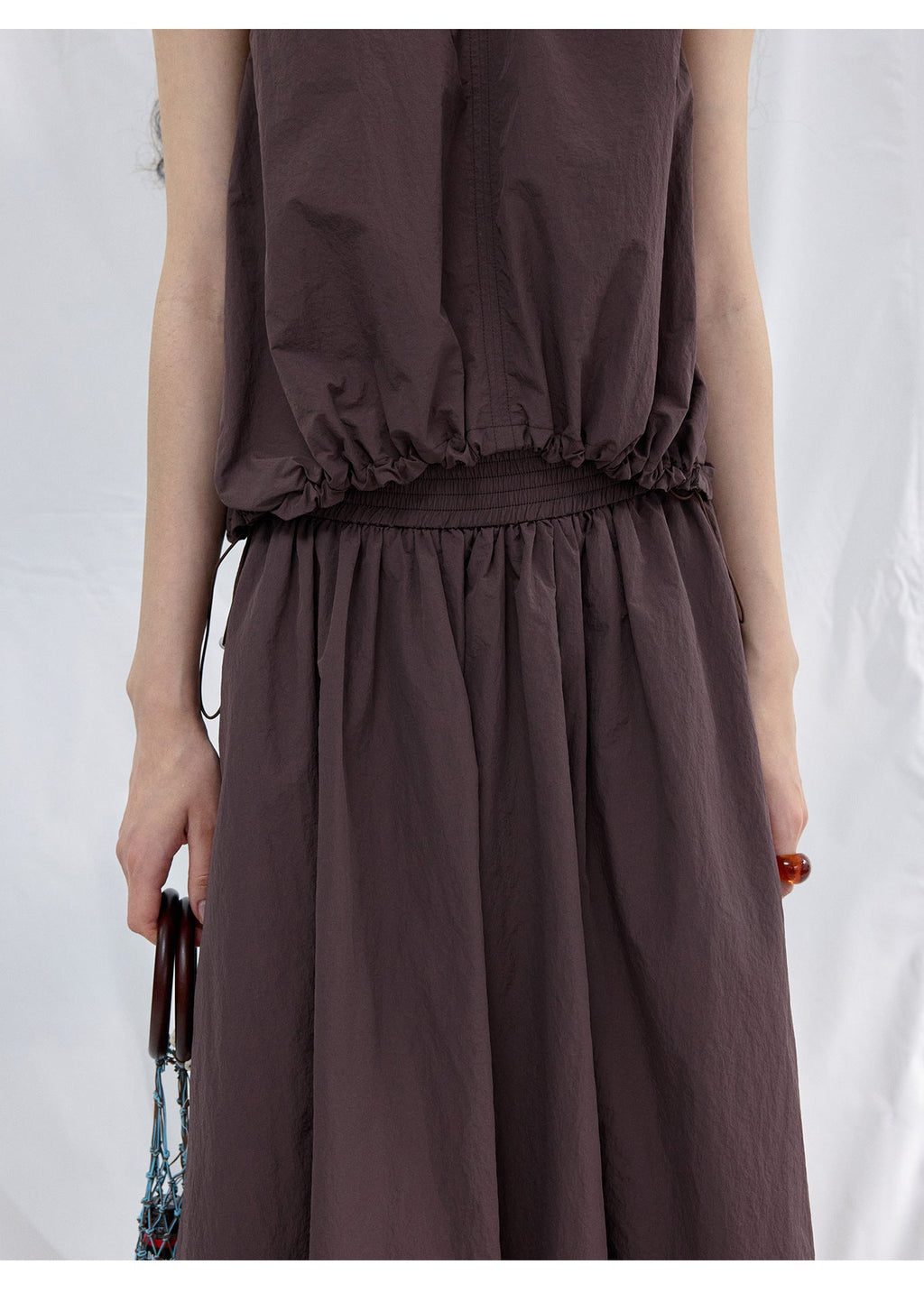 Summer new wrinkle light outdoor drawstring cloud texture loose vest