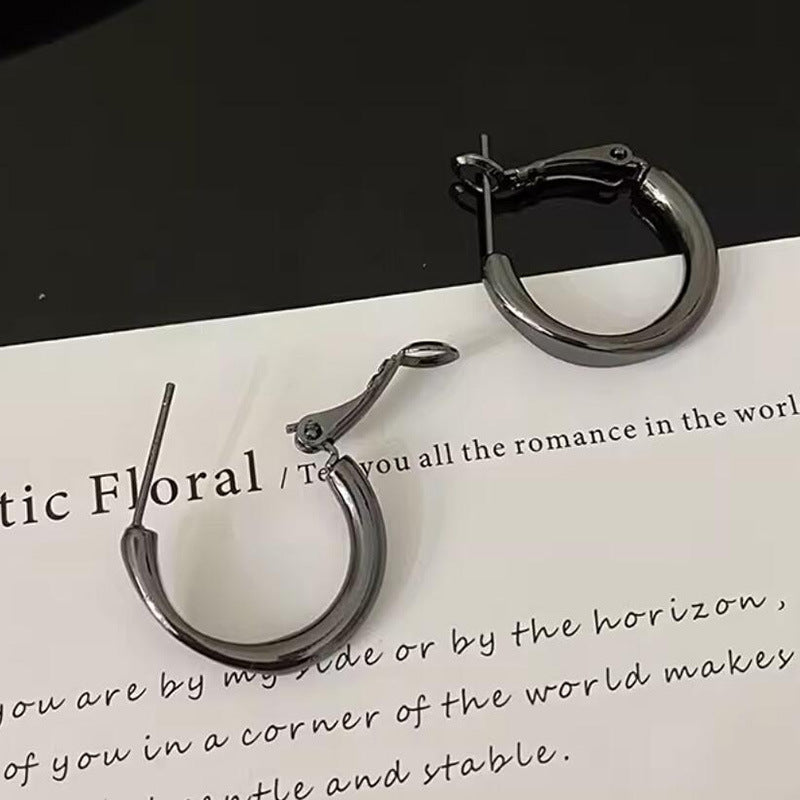 French Metal Circle Earrings Earrings New Women's Douyin Explosive Plain Circle Unique Temperament Earrings