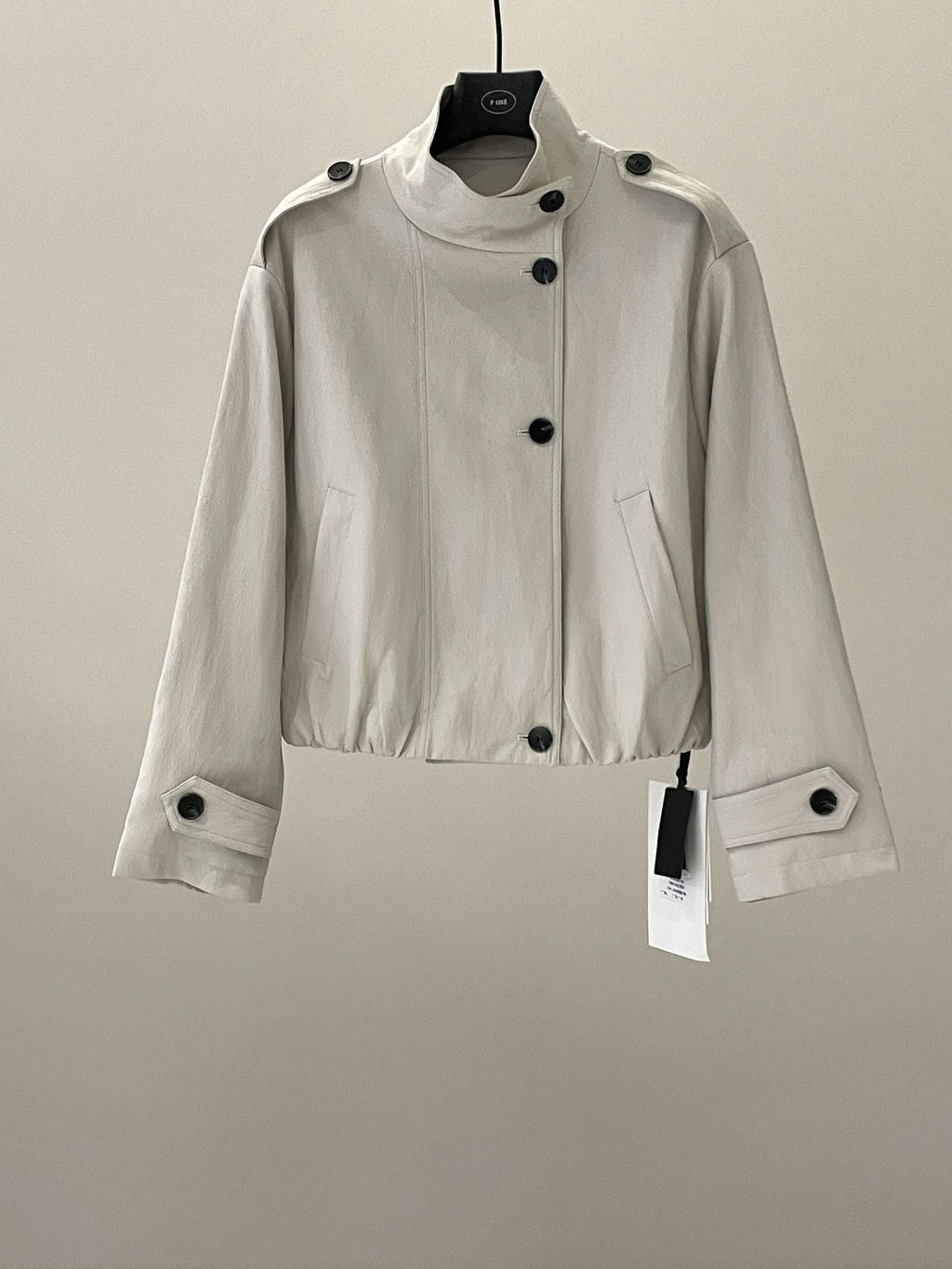 Stand-up collar epaulettes design loose jacket