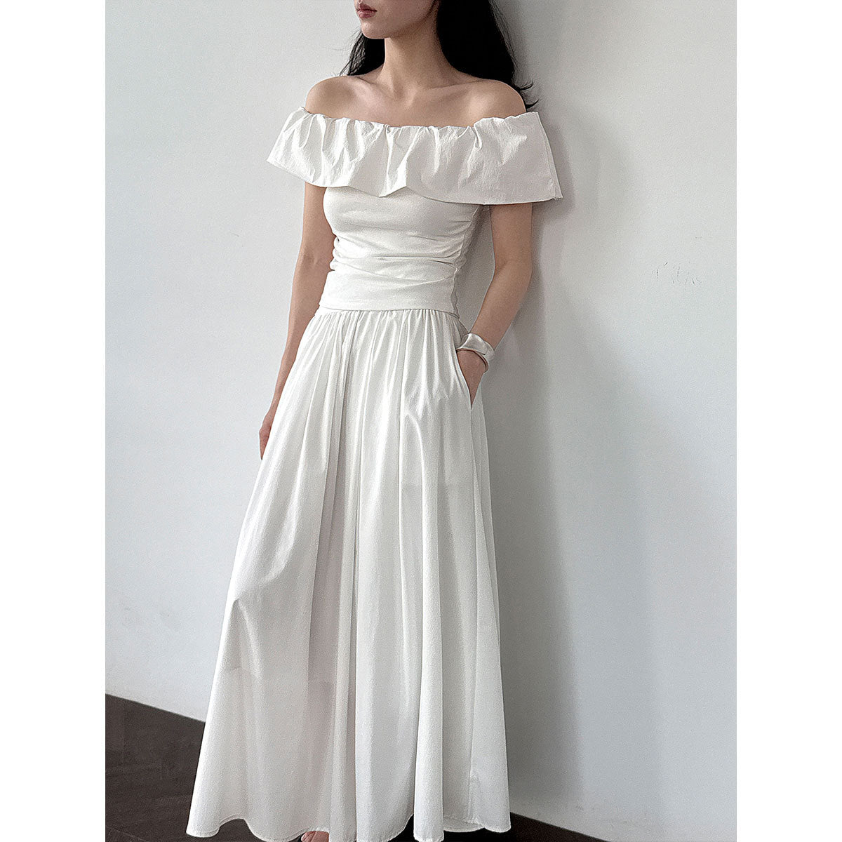 Fresh and sweet temperament ruffle leaf edge shoulder short-sleeved t-shirt women's summer new off-the-shoulder thin top