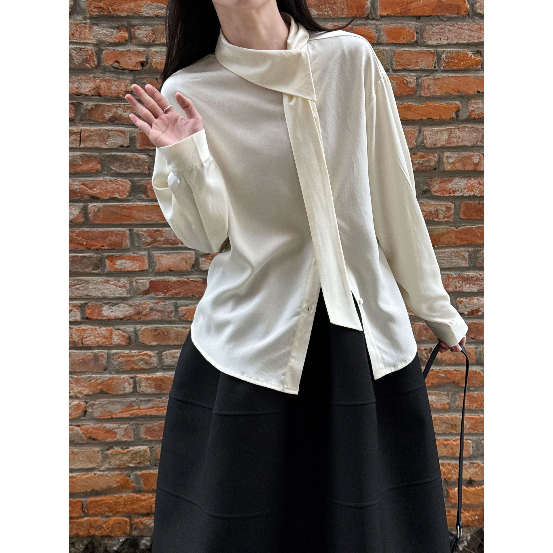 French design strap collar temperament shirt women's 26 early spring Tencel relaxation niche shirt