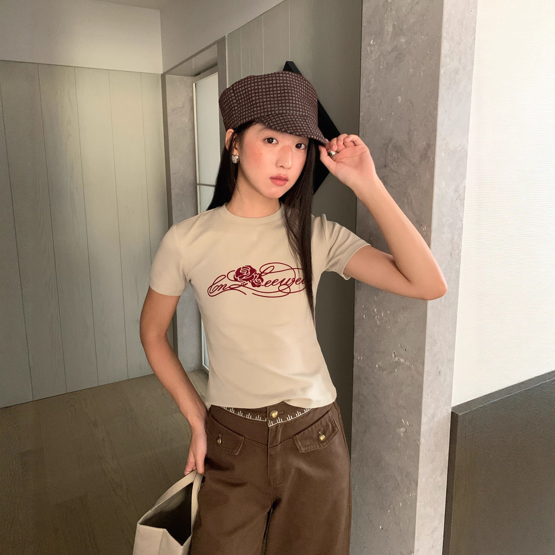 Versatile Oat Grey Crew Neck Slim Fit Print Short Sleeve T-Shirt