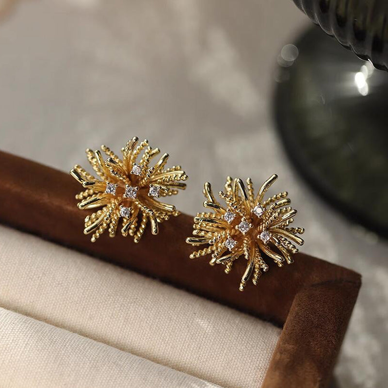 Exaggerated dandelion stud earrings light luxury high-end sense autumn and winter retro temperament earrings beautiful niche zircon earrings