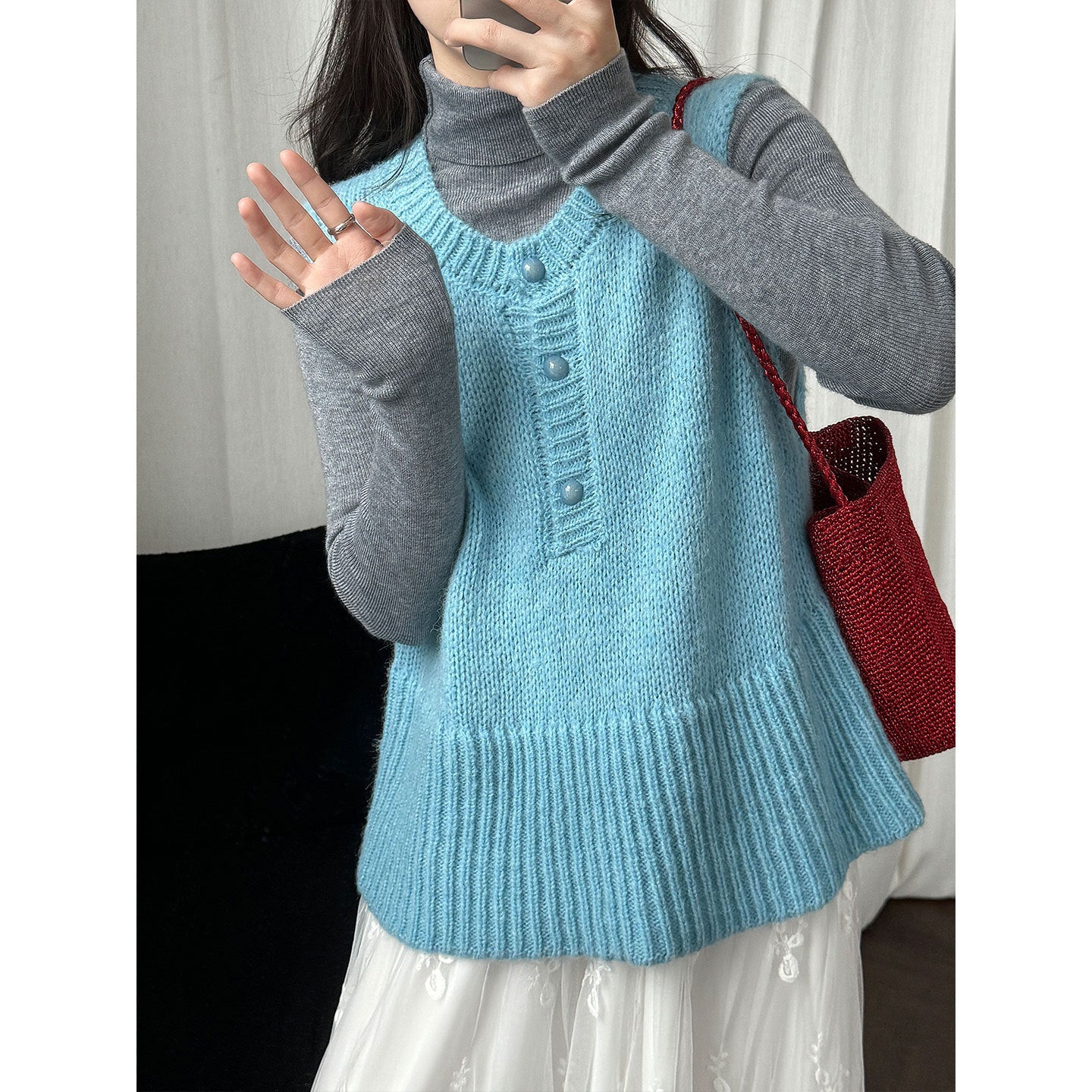 Korean simple style, stacked with versatile knitted vest