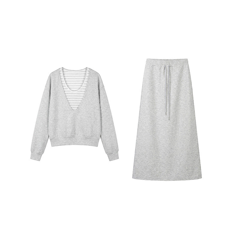 Fake two-piece sweater + drawstring elastic skirt