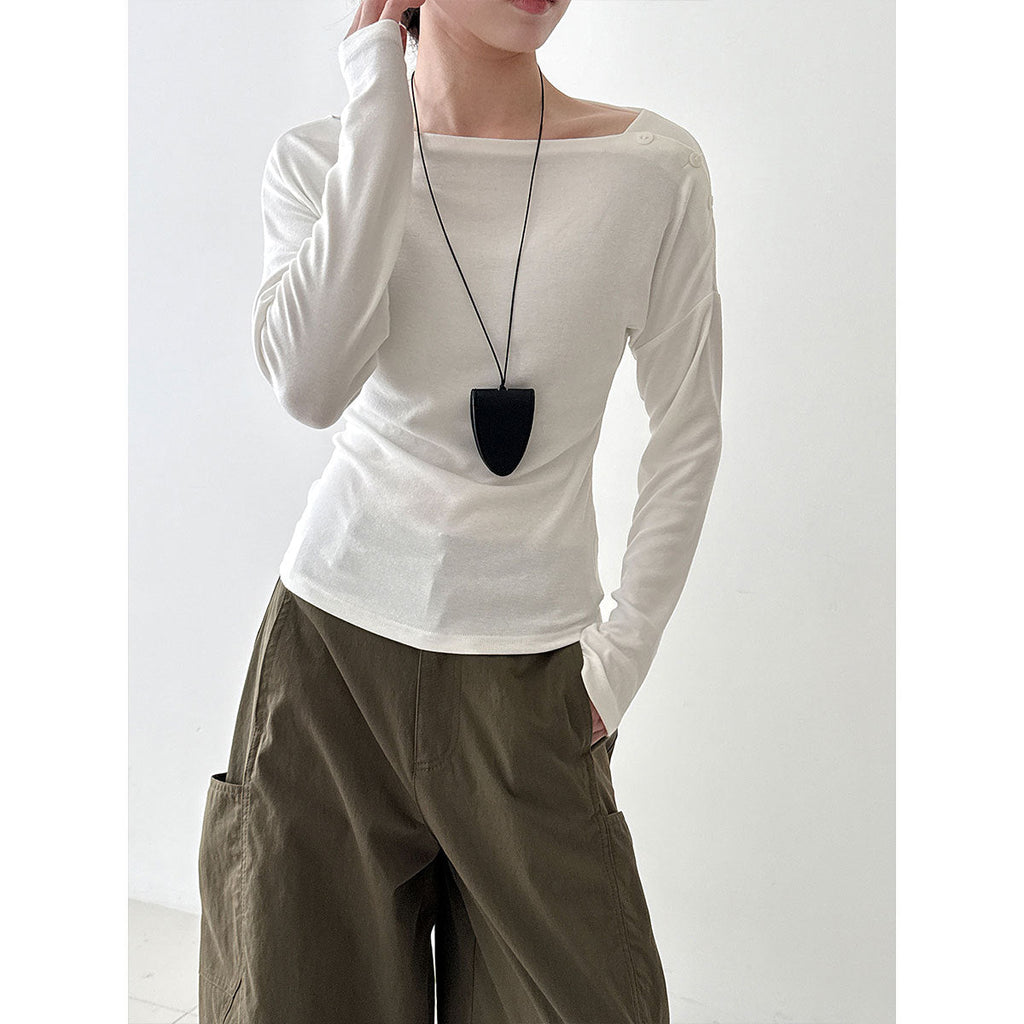Korean asymmetrical button off-shoulder long-sleeved high-elastic bottoming shirt top women's Qiuxin slim-fitting and thin knitted sweater