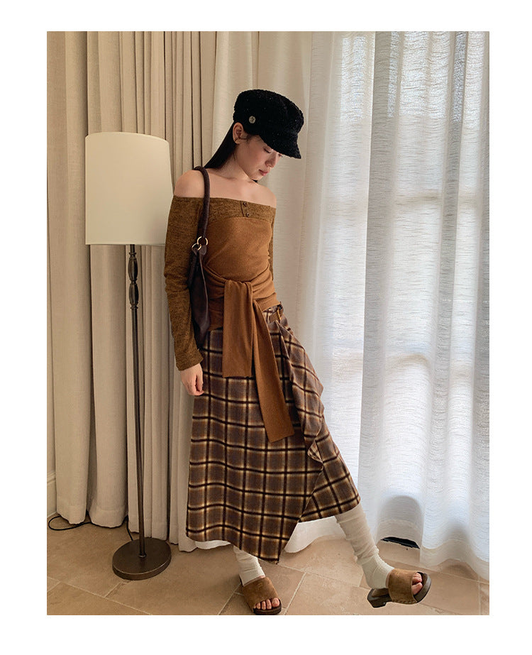 Leather buckle design irregular a word high waist plaid skirt