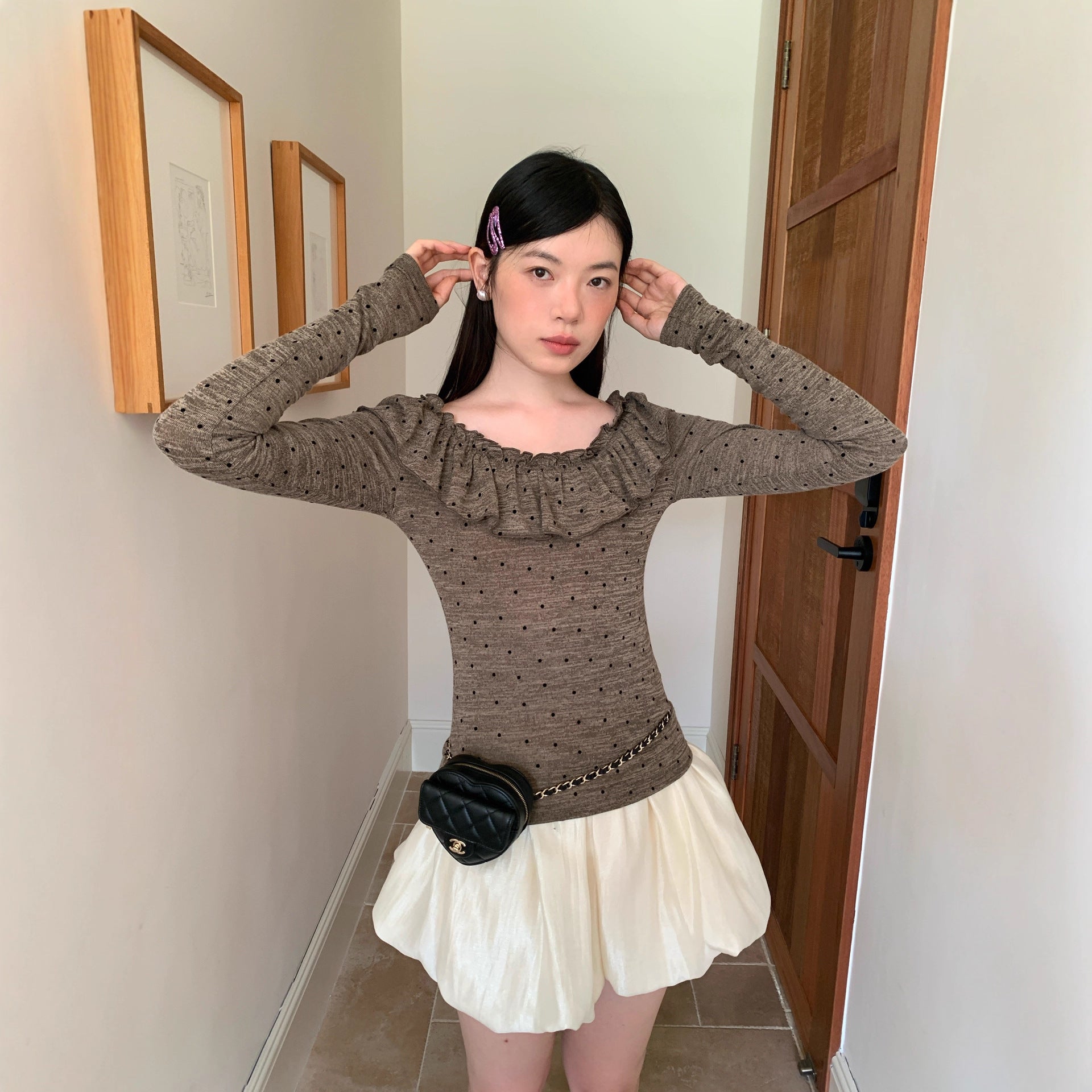 French sweet age-reducing slim-fit polka-dot long-sleeved ruffle top