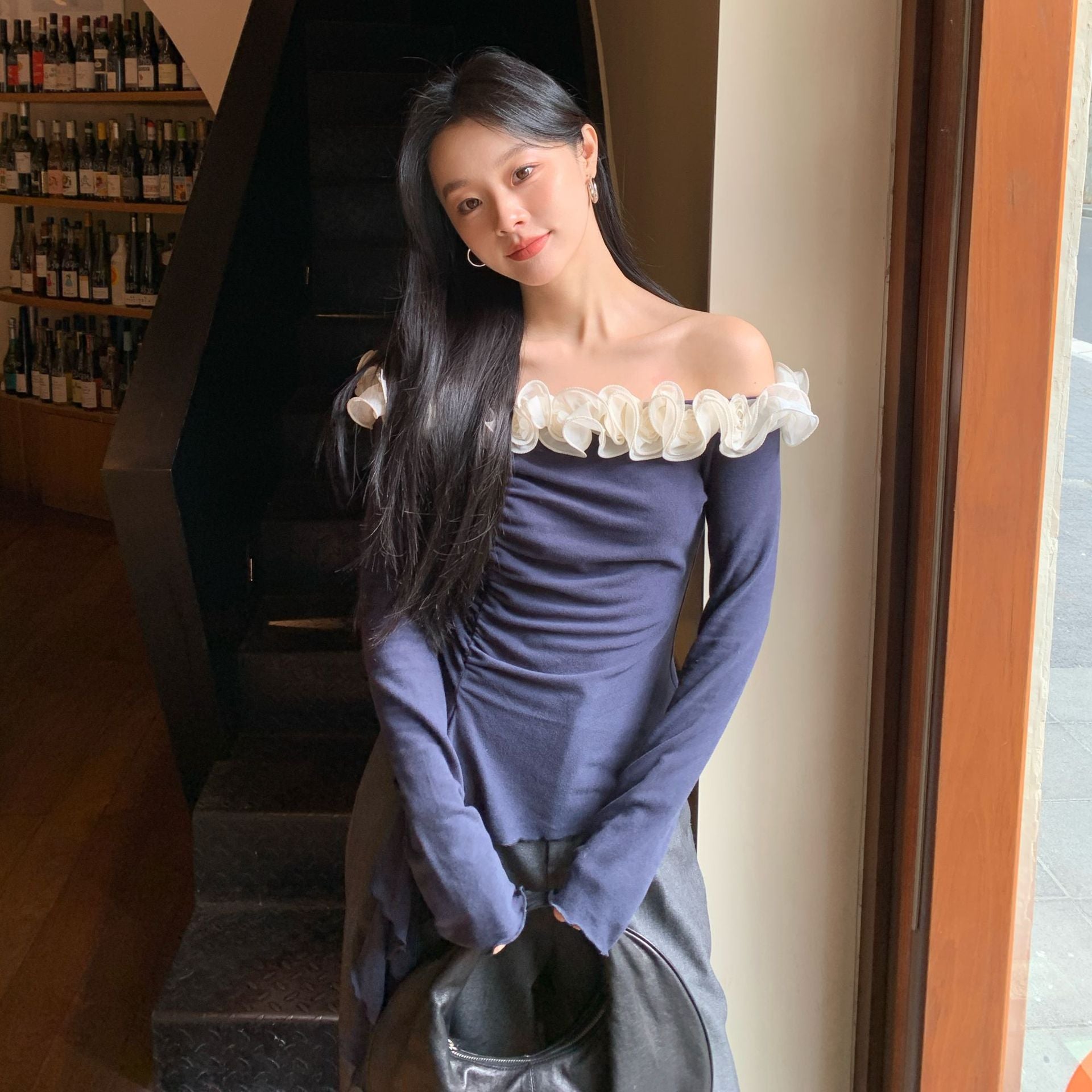 French pure lace one-word collar sexy backless bottoming shirt for women