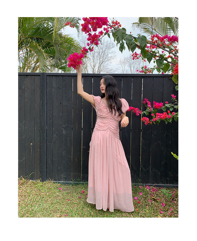 V-neck temperament waist pleated dress