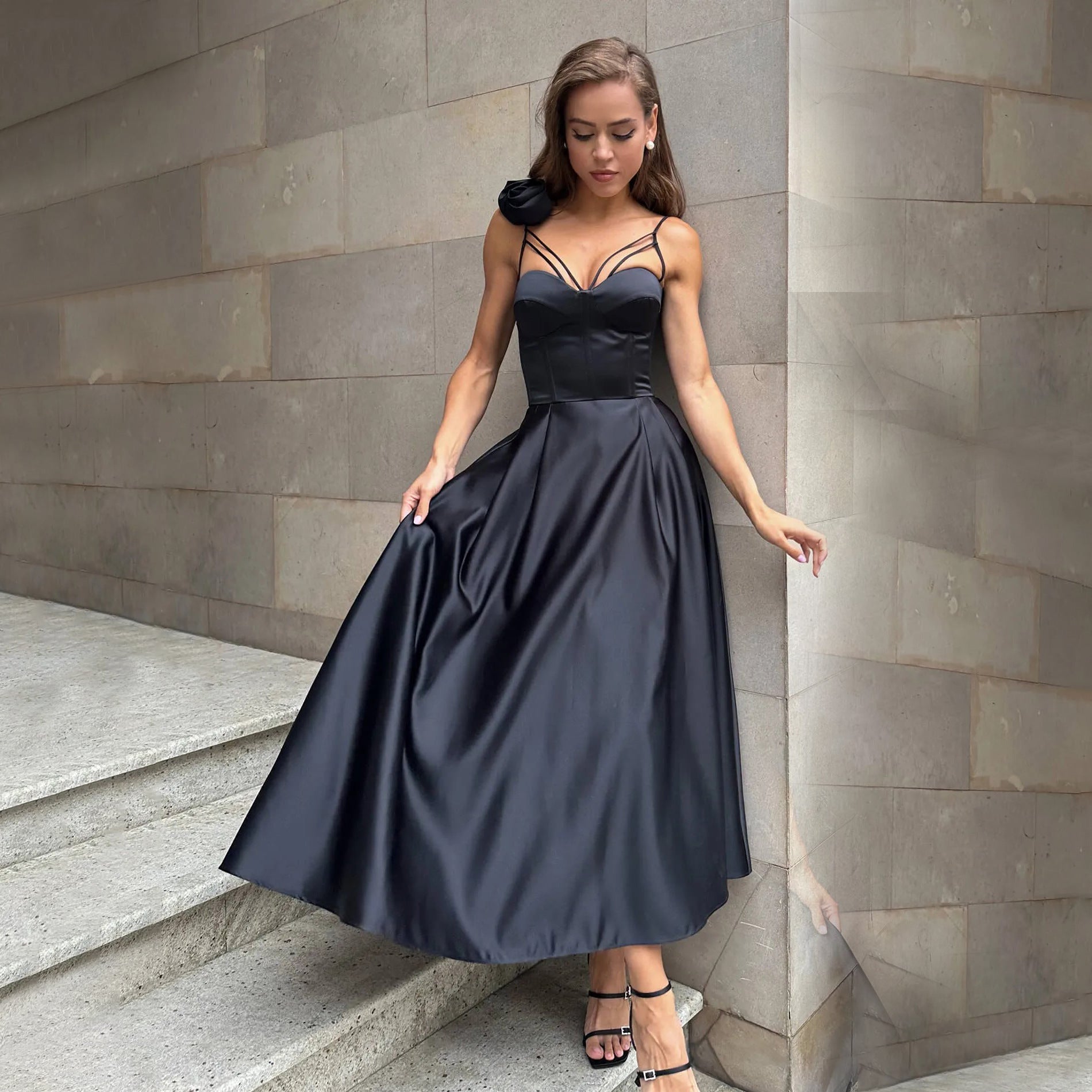 High-end dress French dress sexy hollow suspender skirt three-dimensional flower medium and long dress