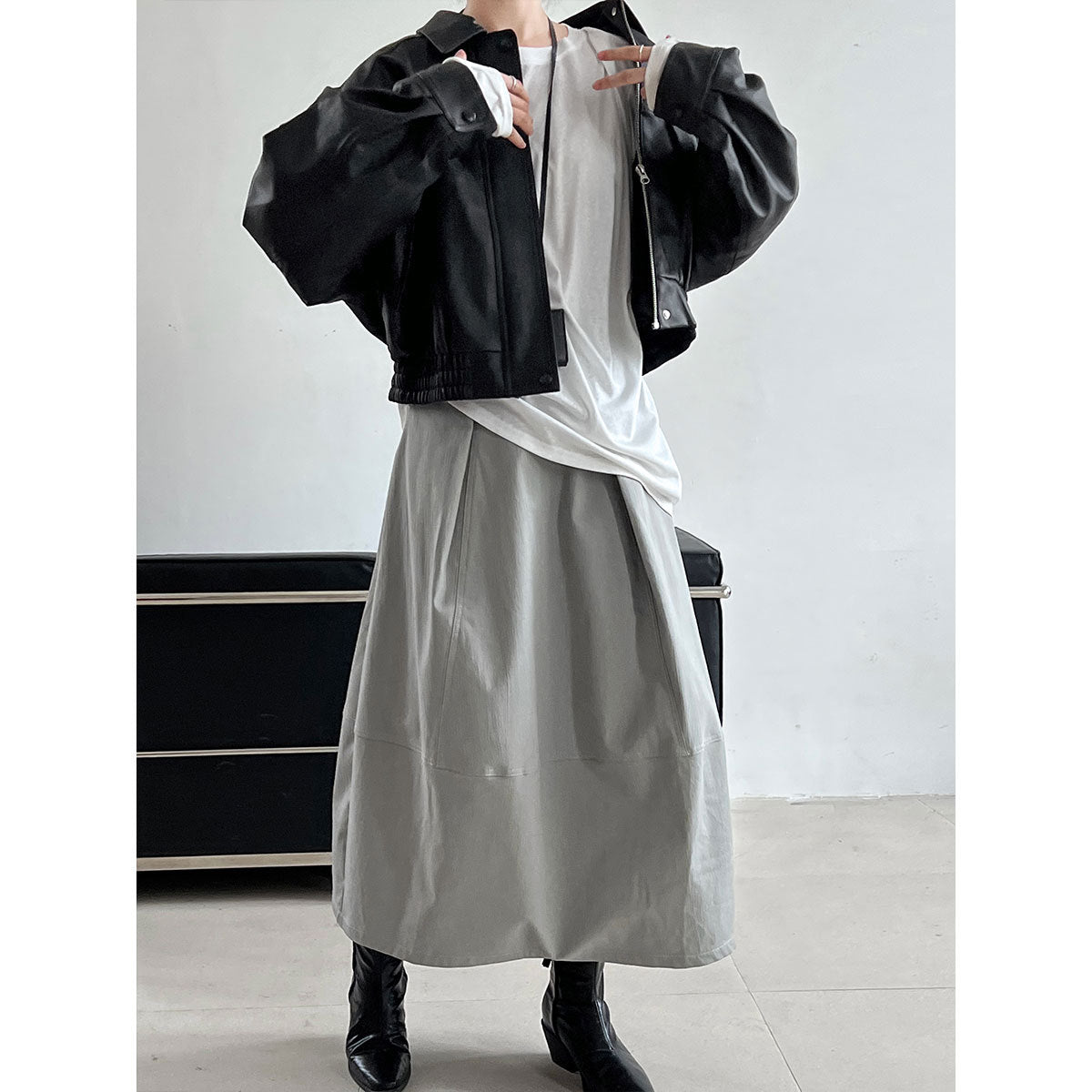 Hong Kong-style leather jacket women's early spring new loose short PU motorcycle leather jacket top