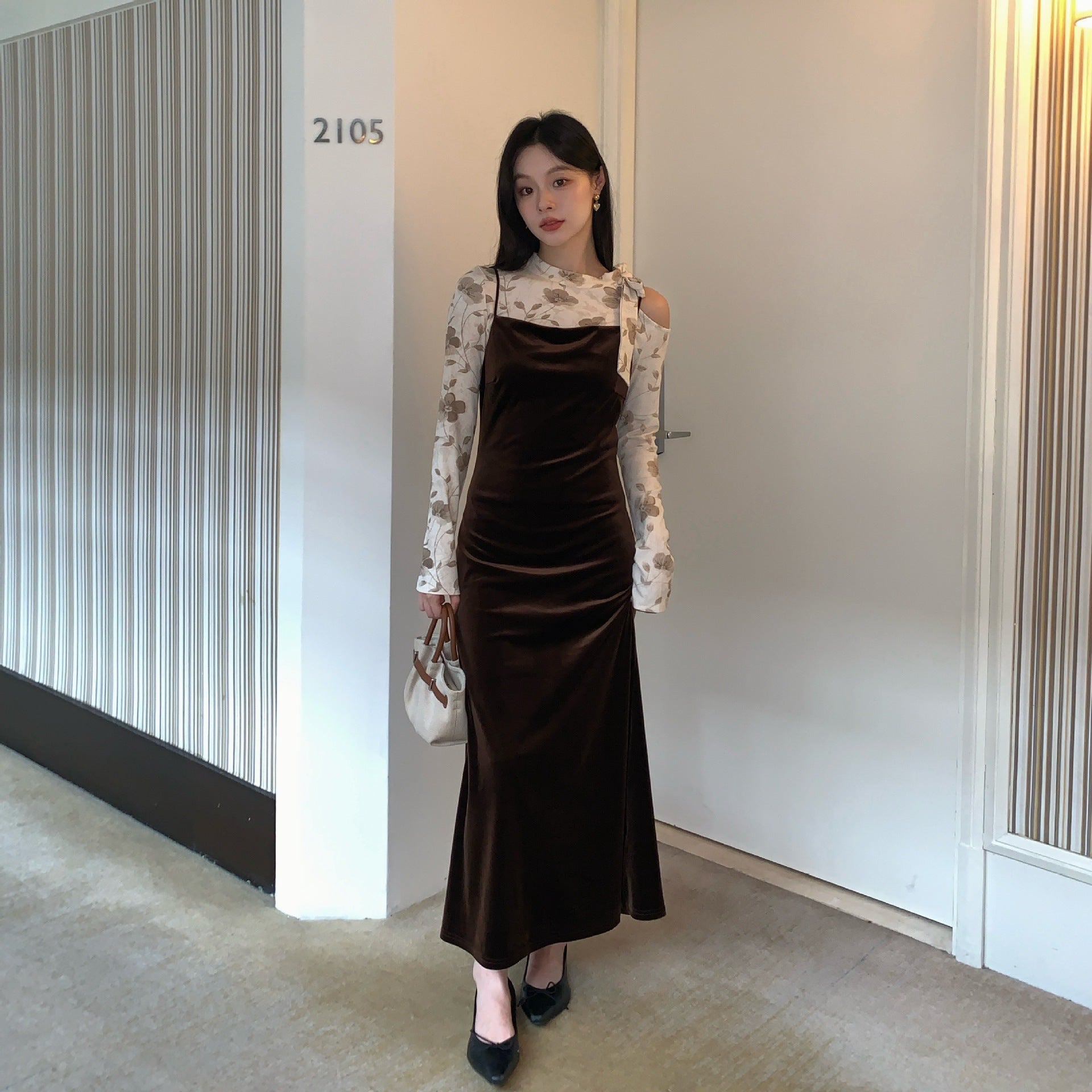 Vintage fashion slanted shoulder lace-up floral long-sleeved base shirt