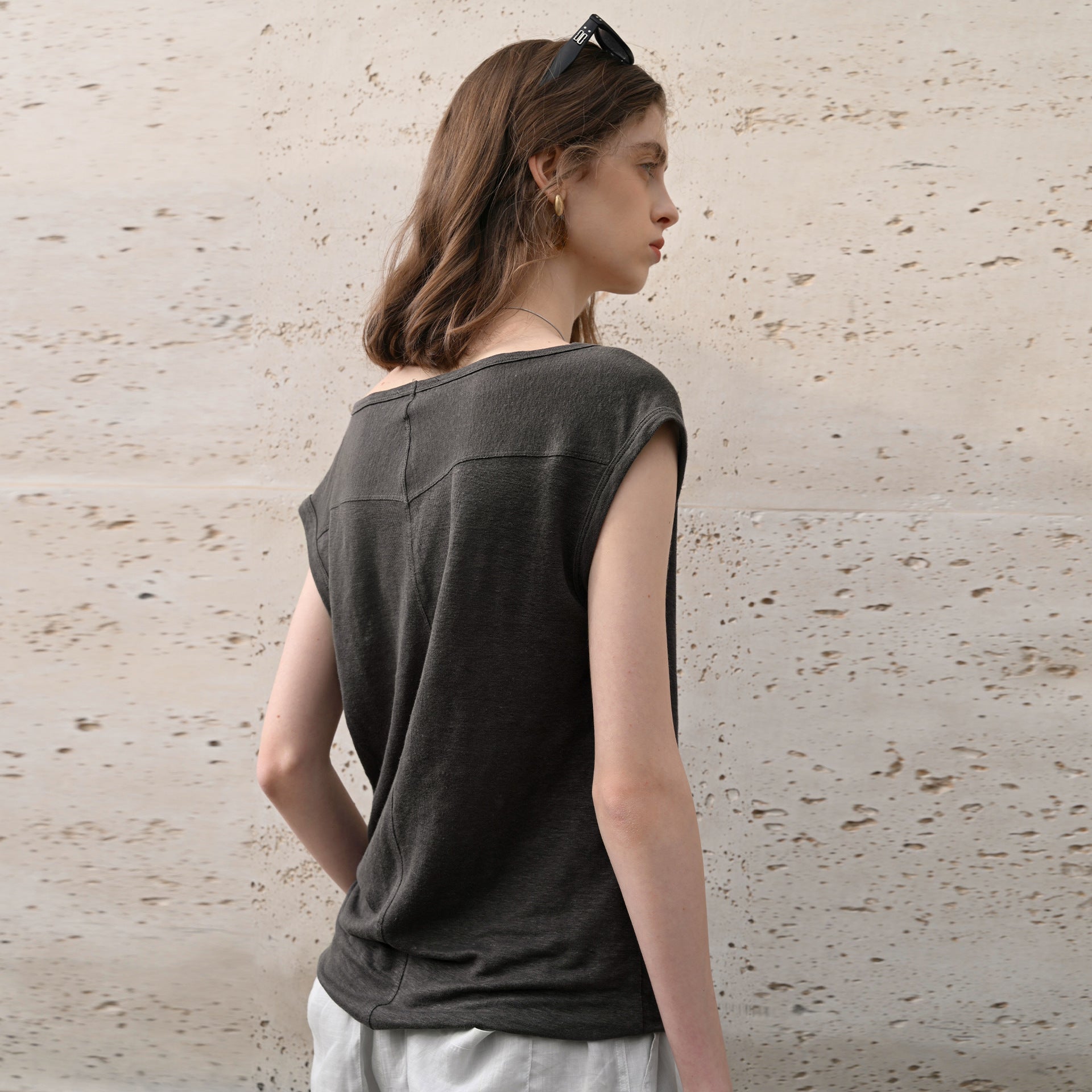 Hemp Sleeveless Top Women Slim Fit Swing Collar Knitted Shirt