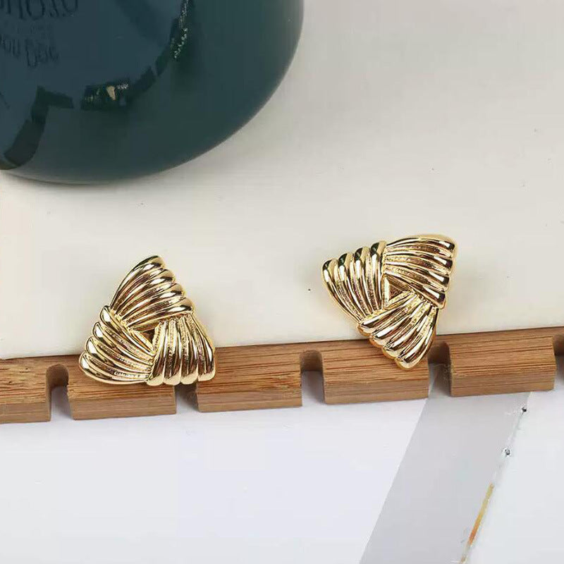 ins niche temperament retro feather pleated earrings women's gold striped wrapped triangular stud earrings