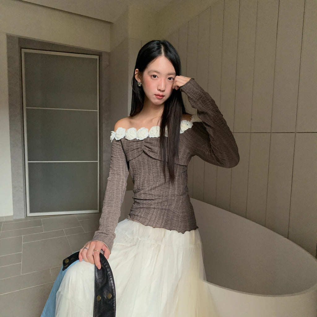 Sweet slim-fit three-dimensional flower splicing one-word shoulder top