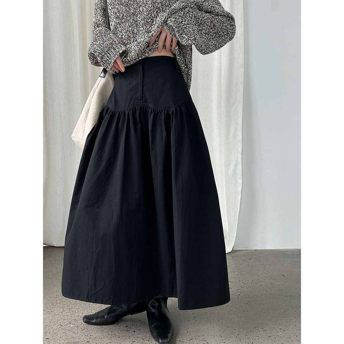 French waist seal shirred umbrella skirt women's new retro versatile high-waisted design sense slimming skirt