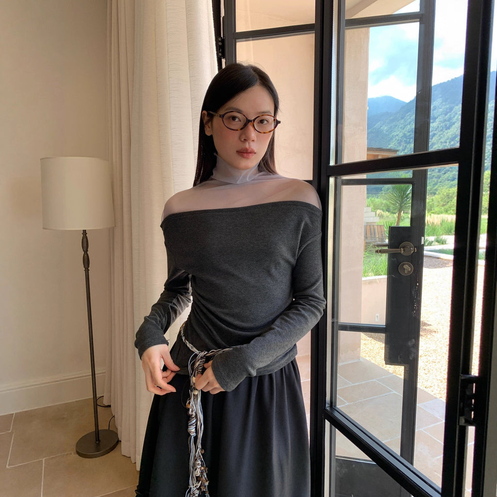 Mesh splicing long-sleeved inner semi-turtleneck bottoming shirt for women