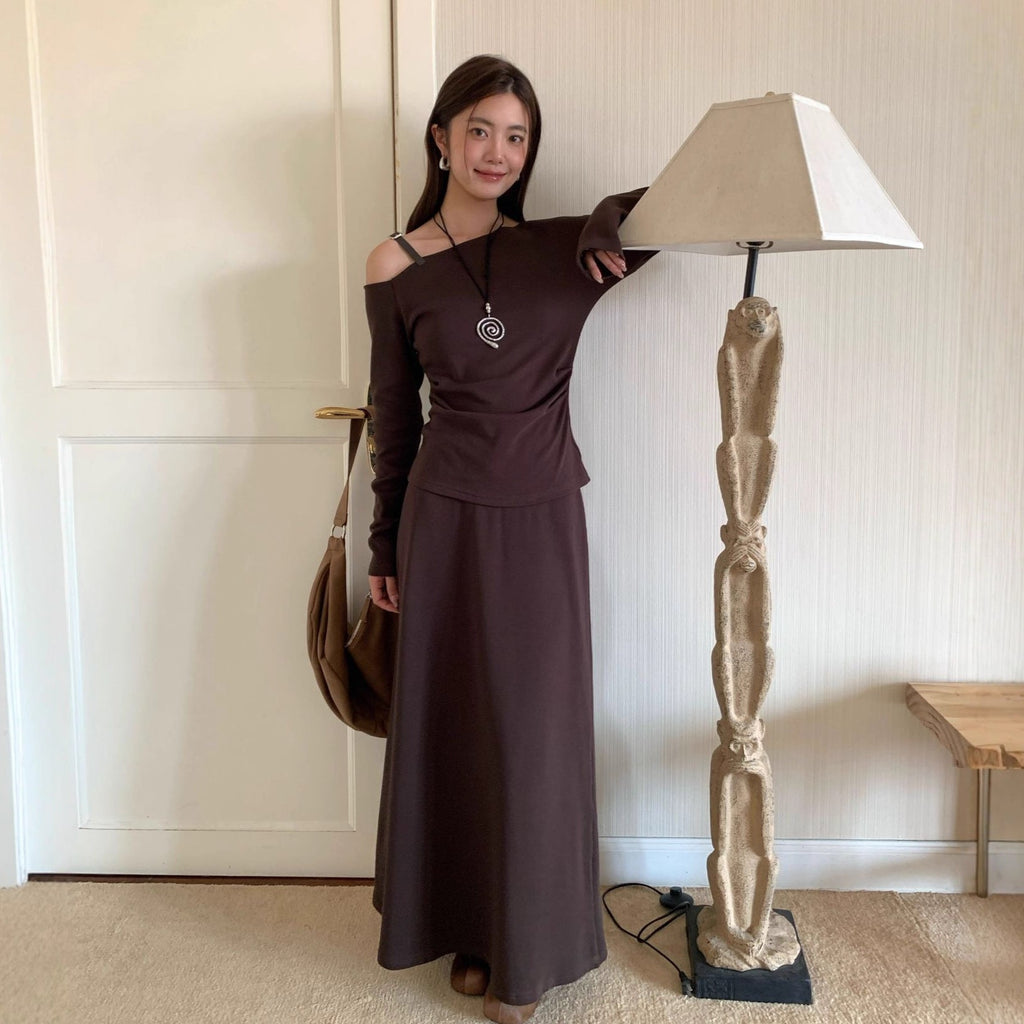 Temperament French careful machine diagonal neck off-the-shoulder top skirt set