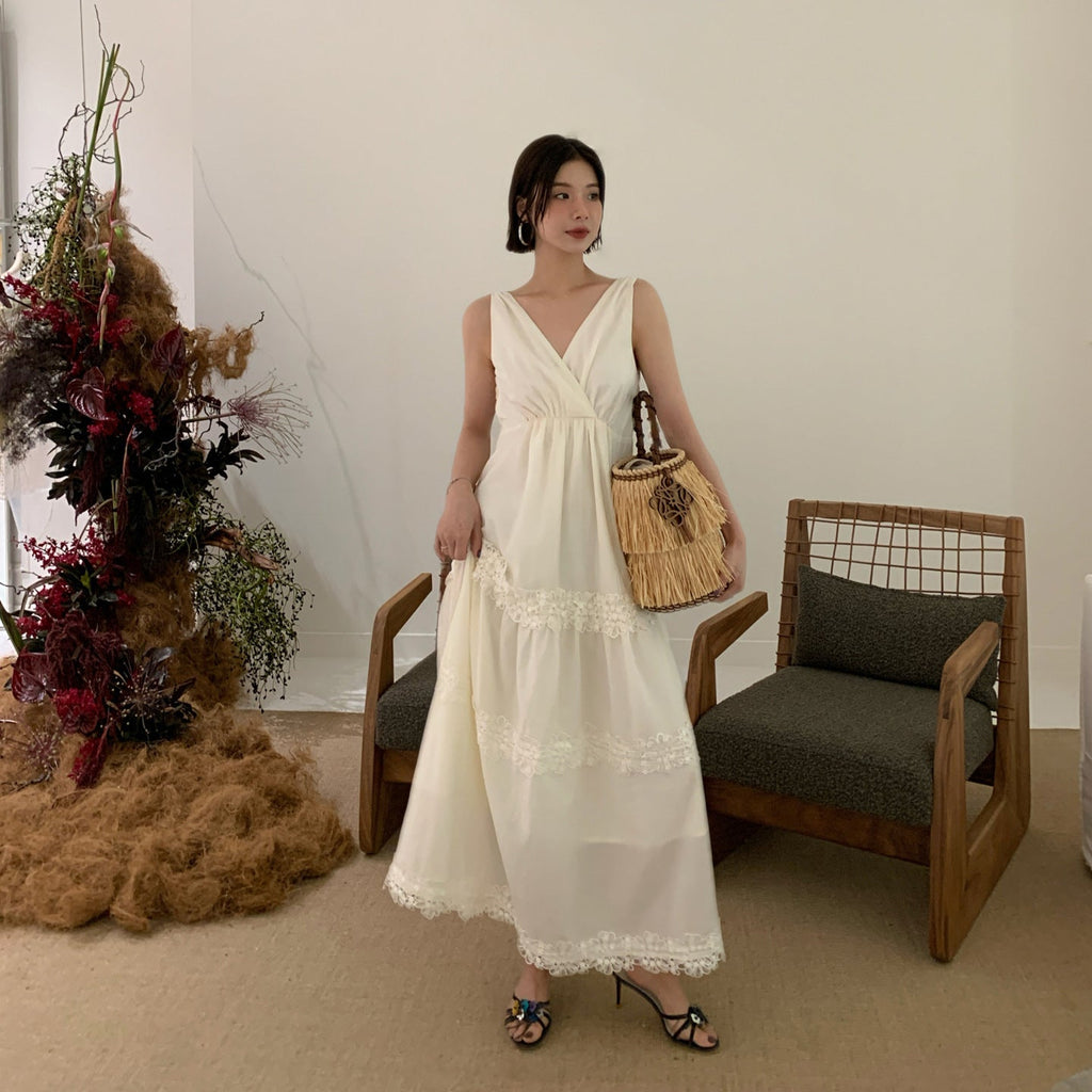 Vacation temperament lace v-neck sleeveless dress