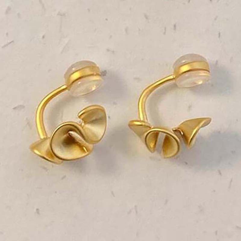 Premium sense metal mosquito coil disc loop earrings French ear clips can be worn without ear piercings, earrings are simple, fashionable and versatile
