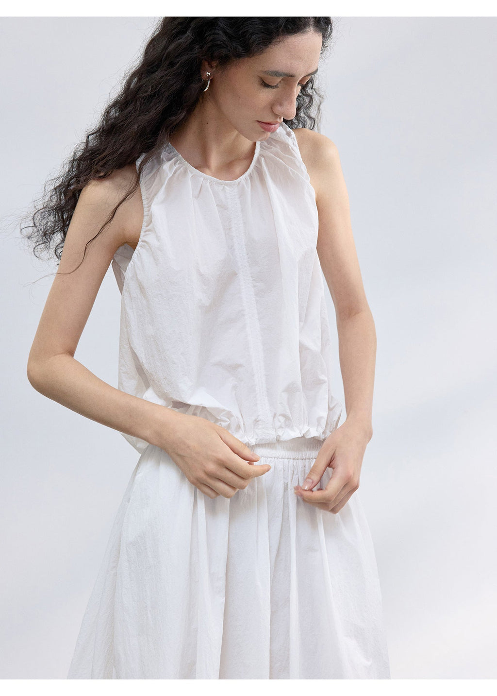 Summer new wrinkle light outdoor drawstring cloud texture loose vest