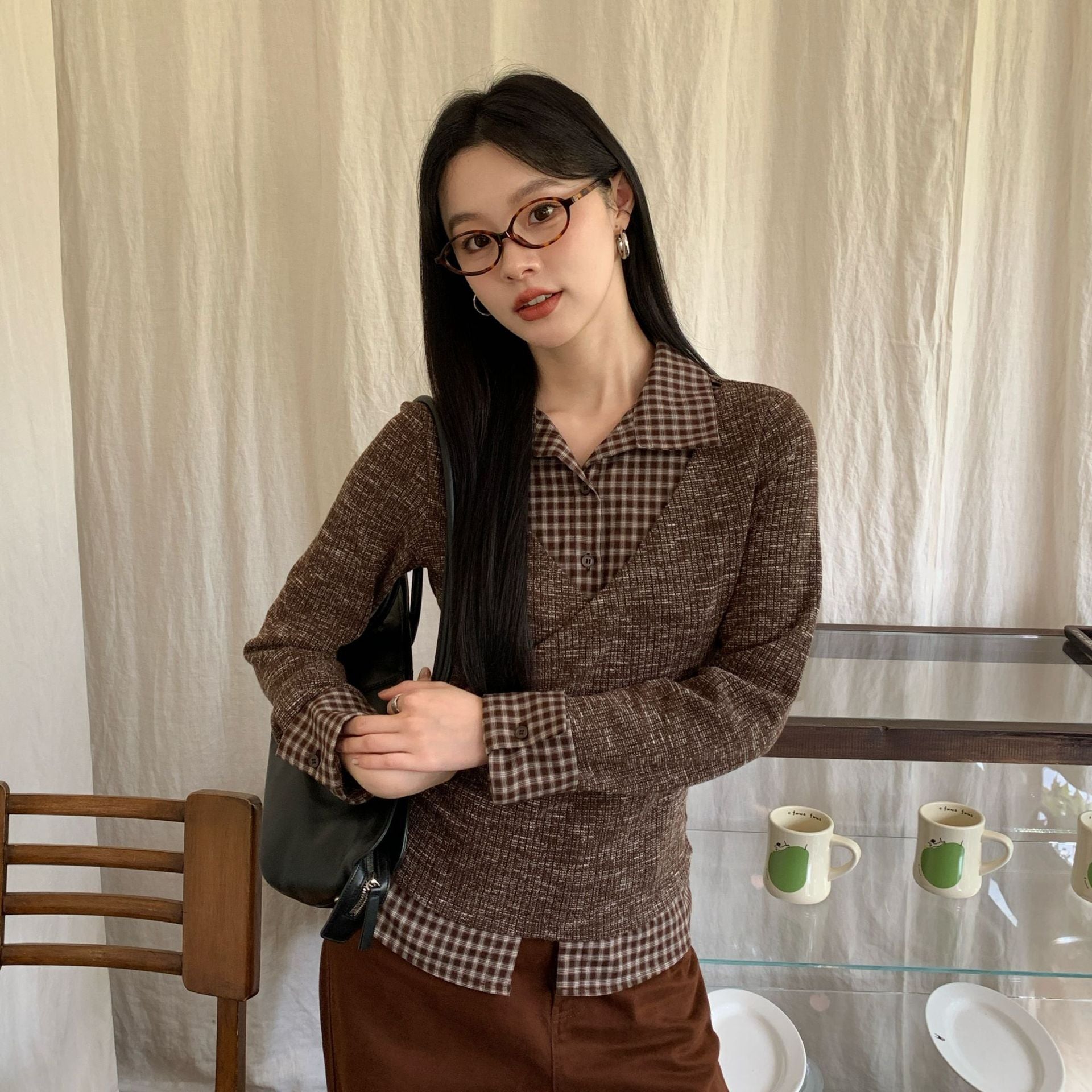 Irregular shirt splicing fake two-piece knitted sweater