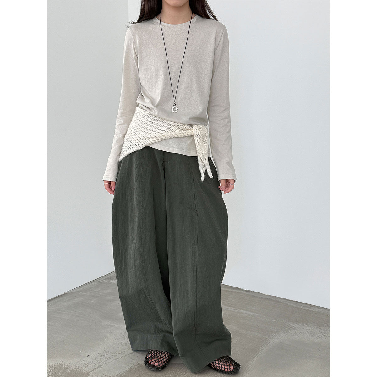 Korean slack pleated wide-leg pants women's 26 spring new high-waisted straight commuter casual pants