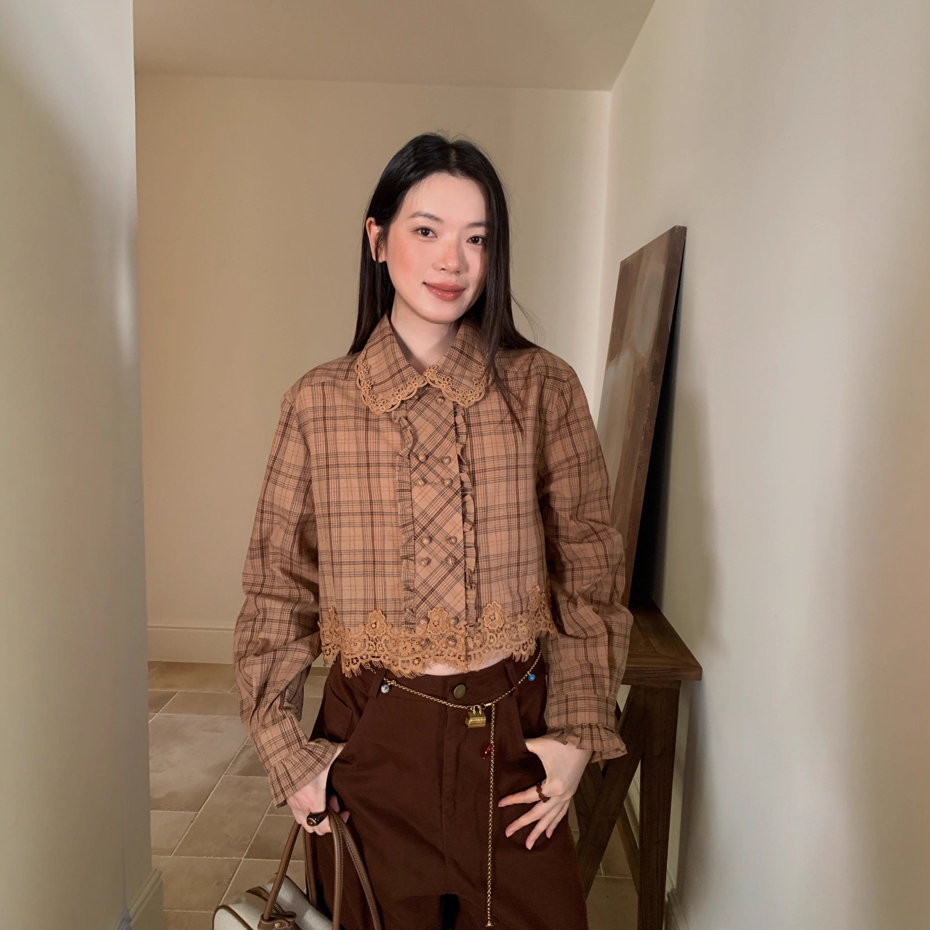Coffee lapel double-breasted plaid shirt