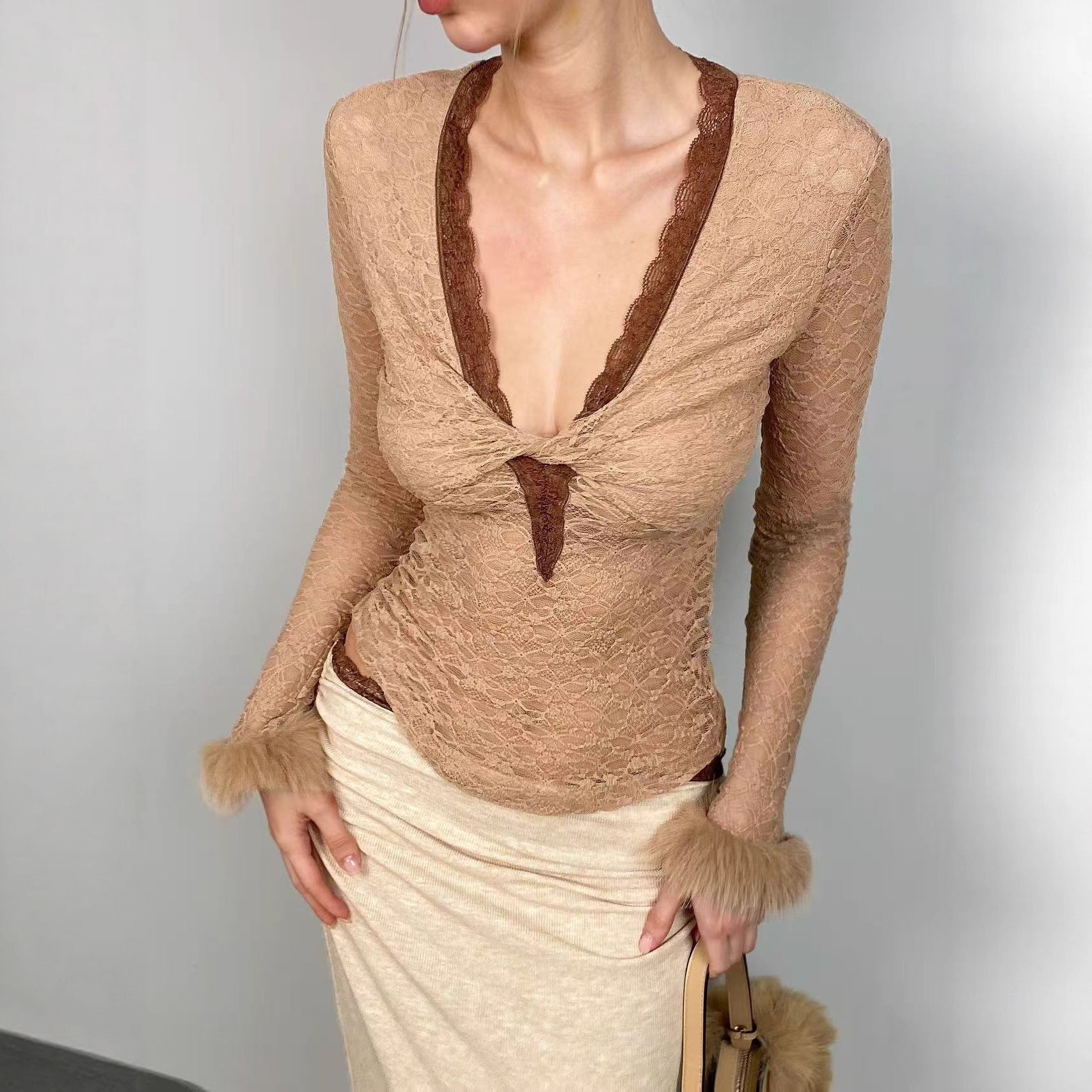 Women's Autumn and Winter V-Neck Lace Splicing Brown Fluffy Cuffs Sexy Pure Top