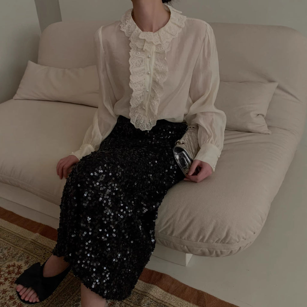 Chic, sweet and good-looking solid-color lace-trimmed long-sleeved shirt